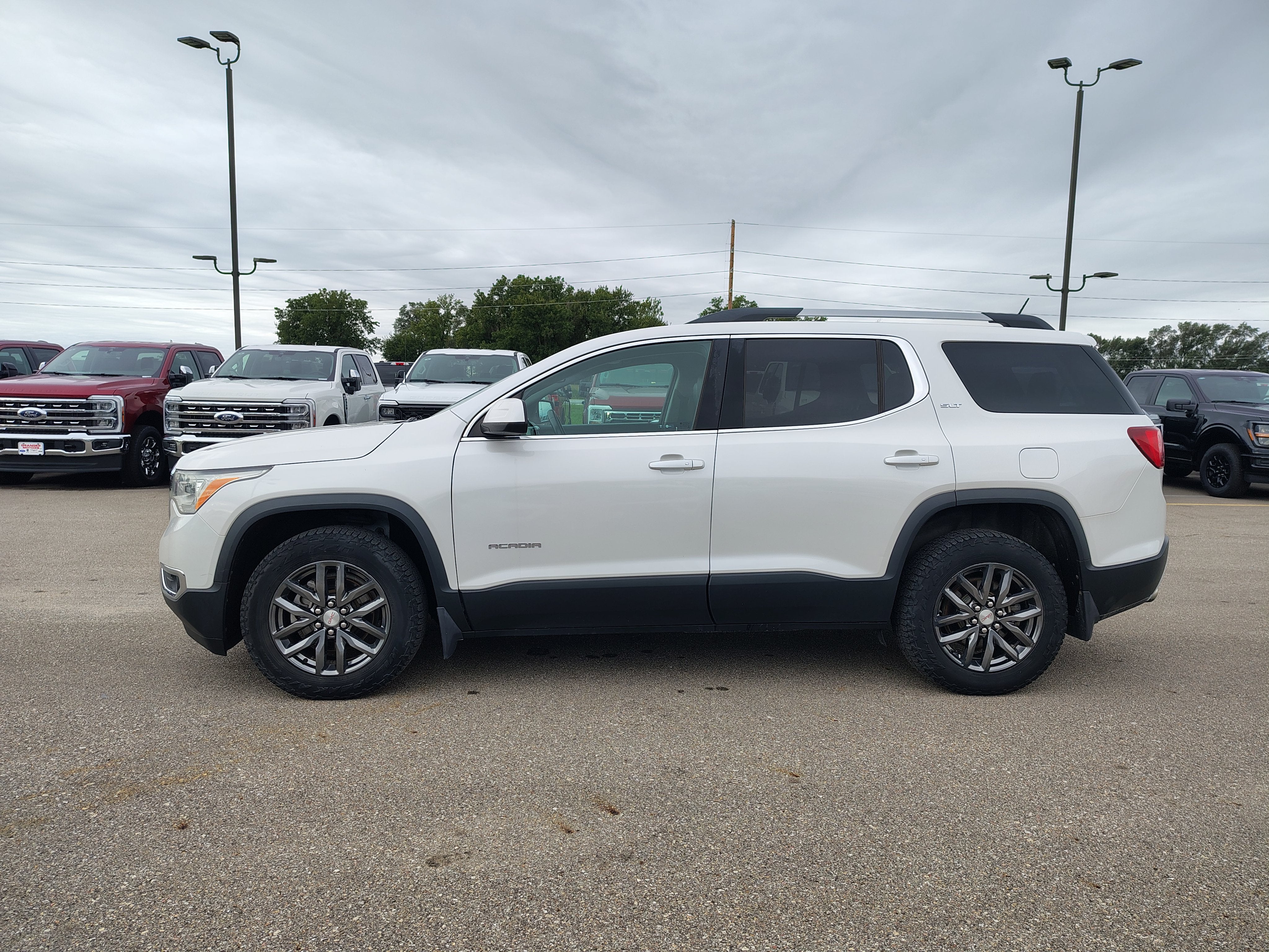 2017 GMC Acadia SLT-1
