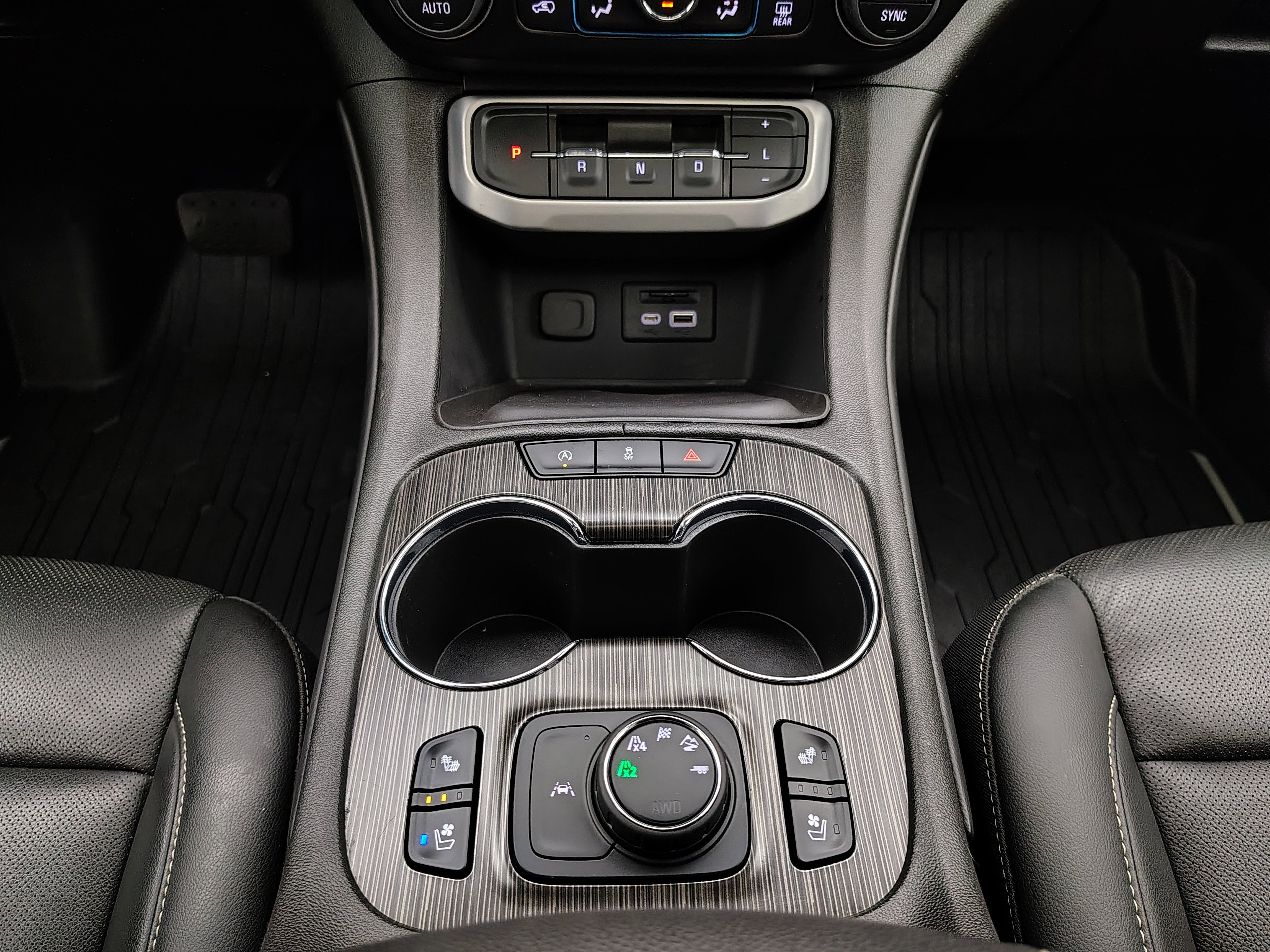 2023 GMC Acadia AWD SLT