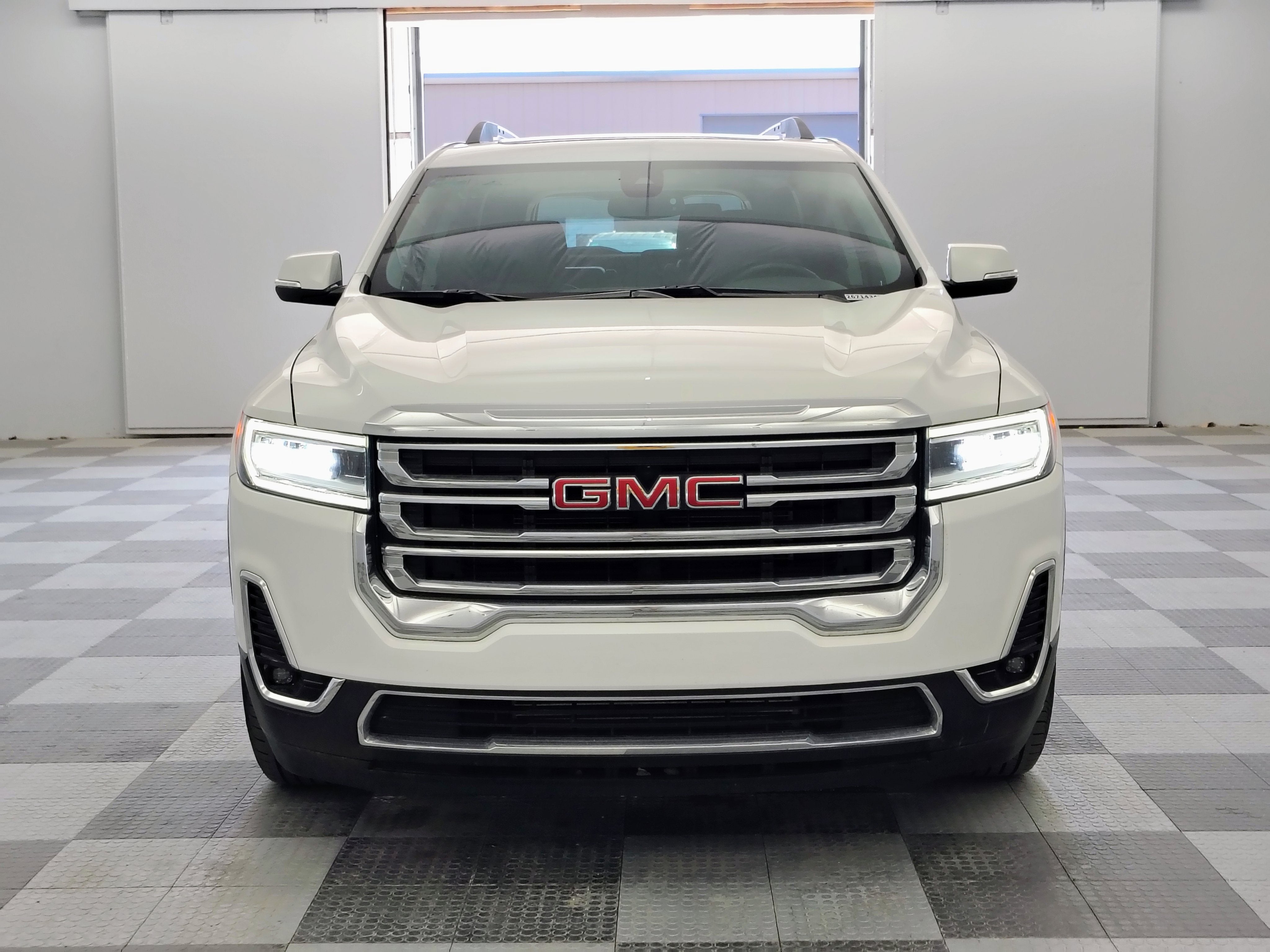 2023 GMC Acadia AWD SLT
