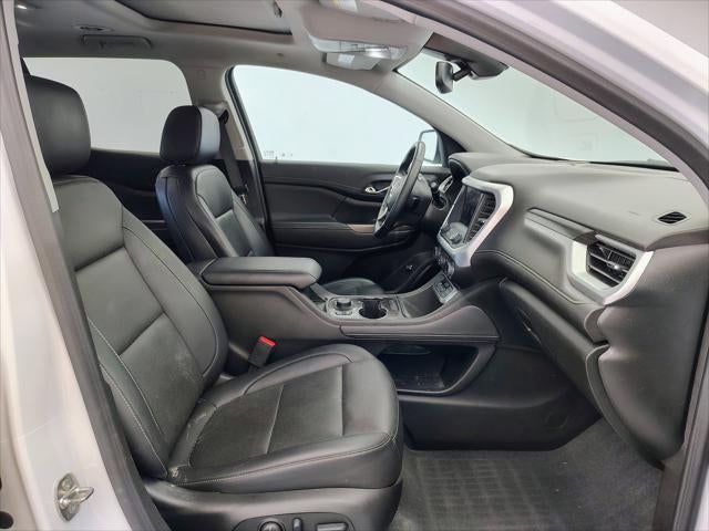 2023 GMC Acadia AWD SLT