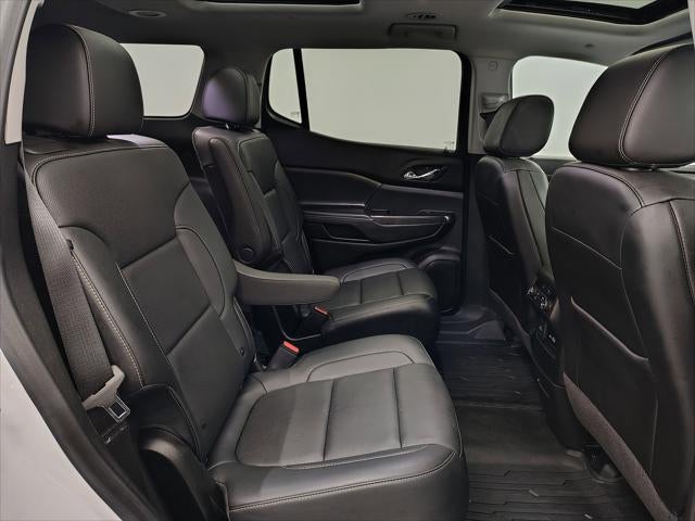 2023 GMC Acadia AWD SLT