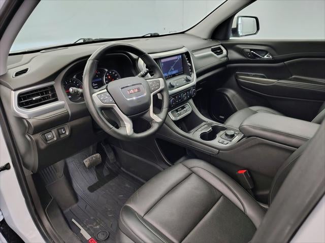 2023 GMC Acadia AWD SLT