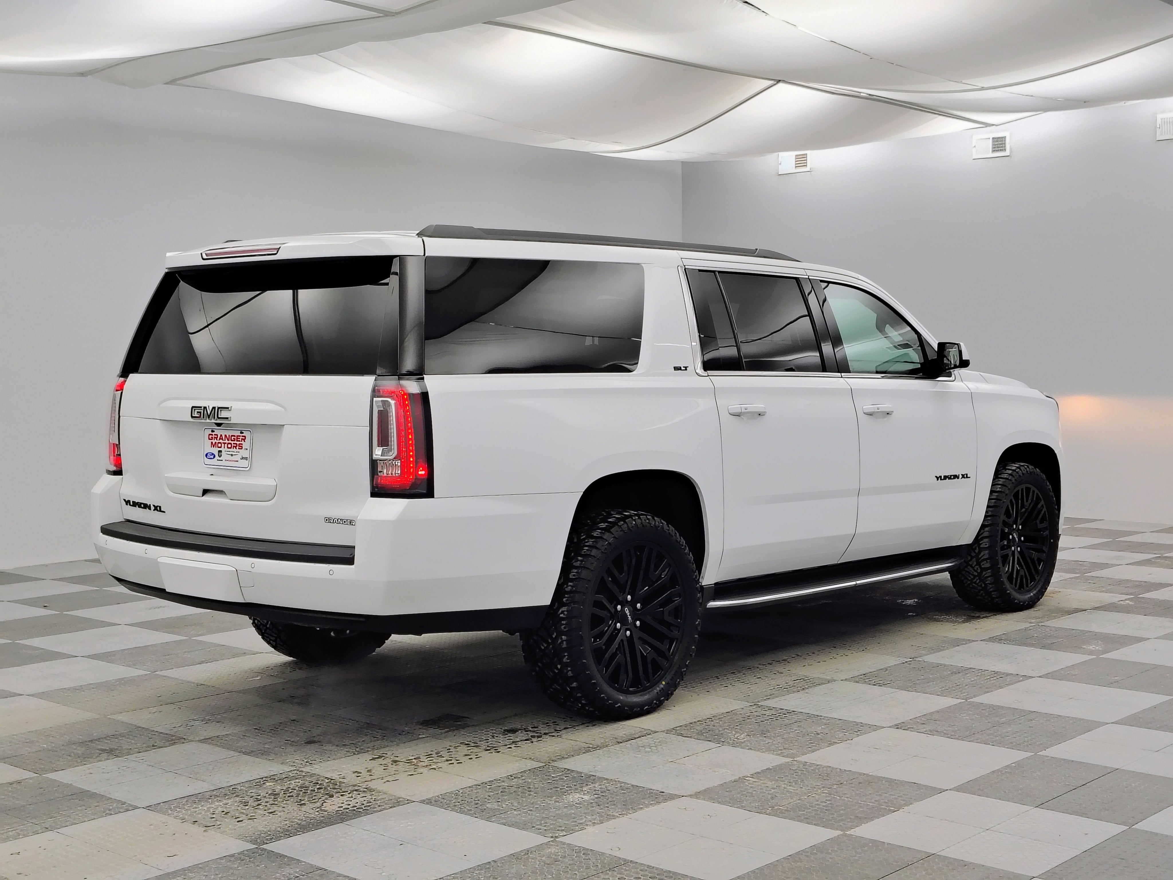 2019 GMC Yukon XL SLT