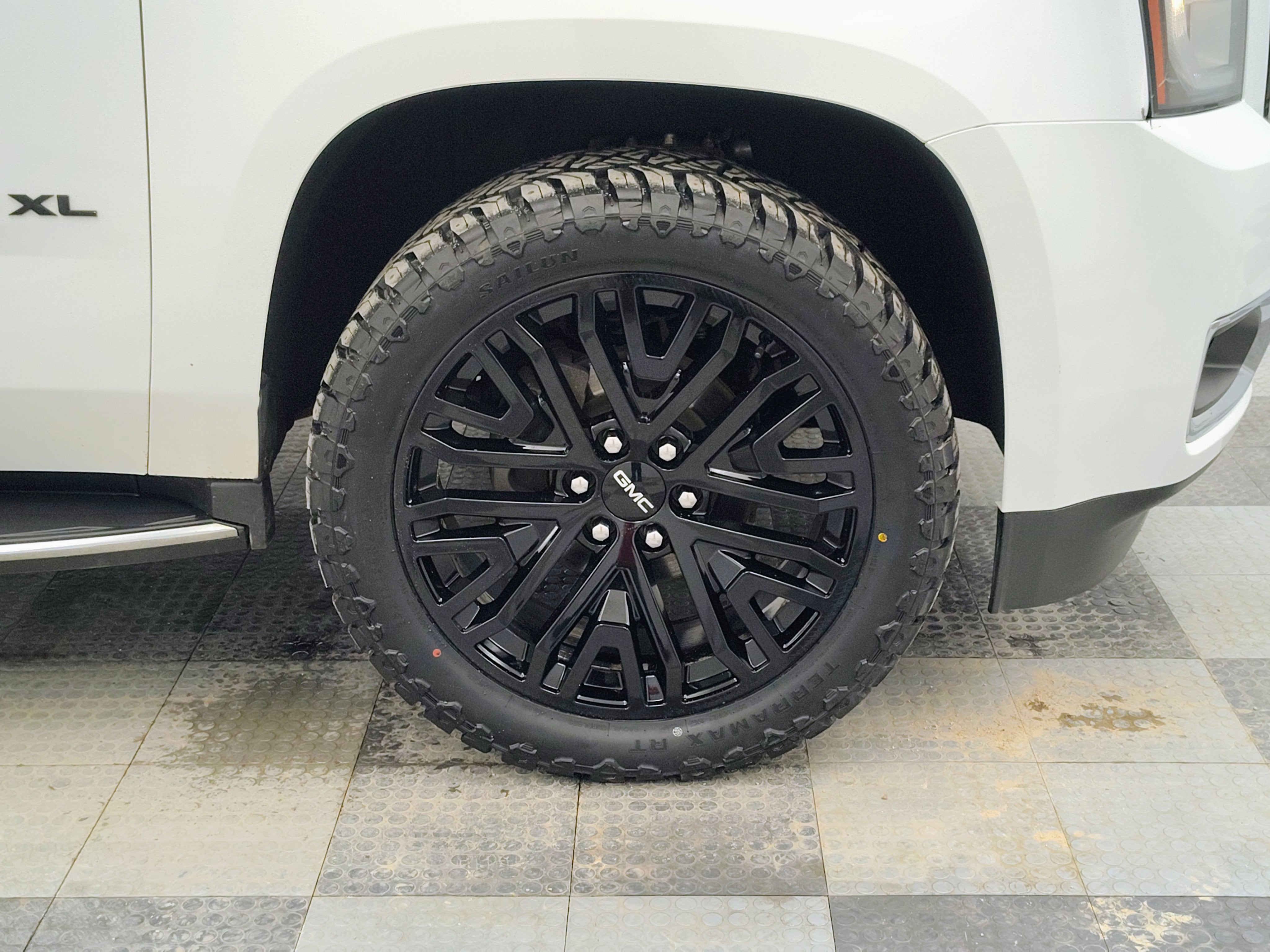 2019 GMC Yukon XL SLT