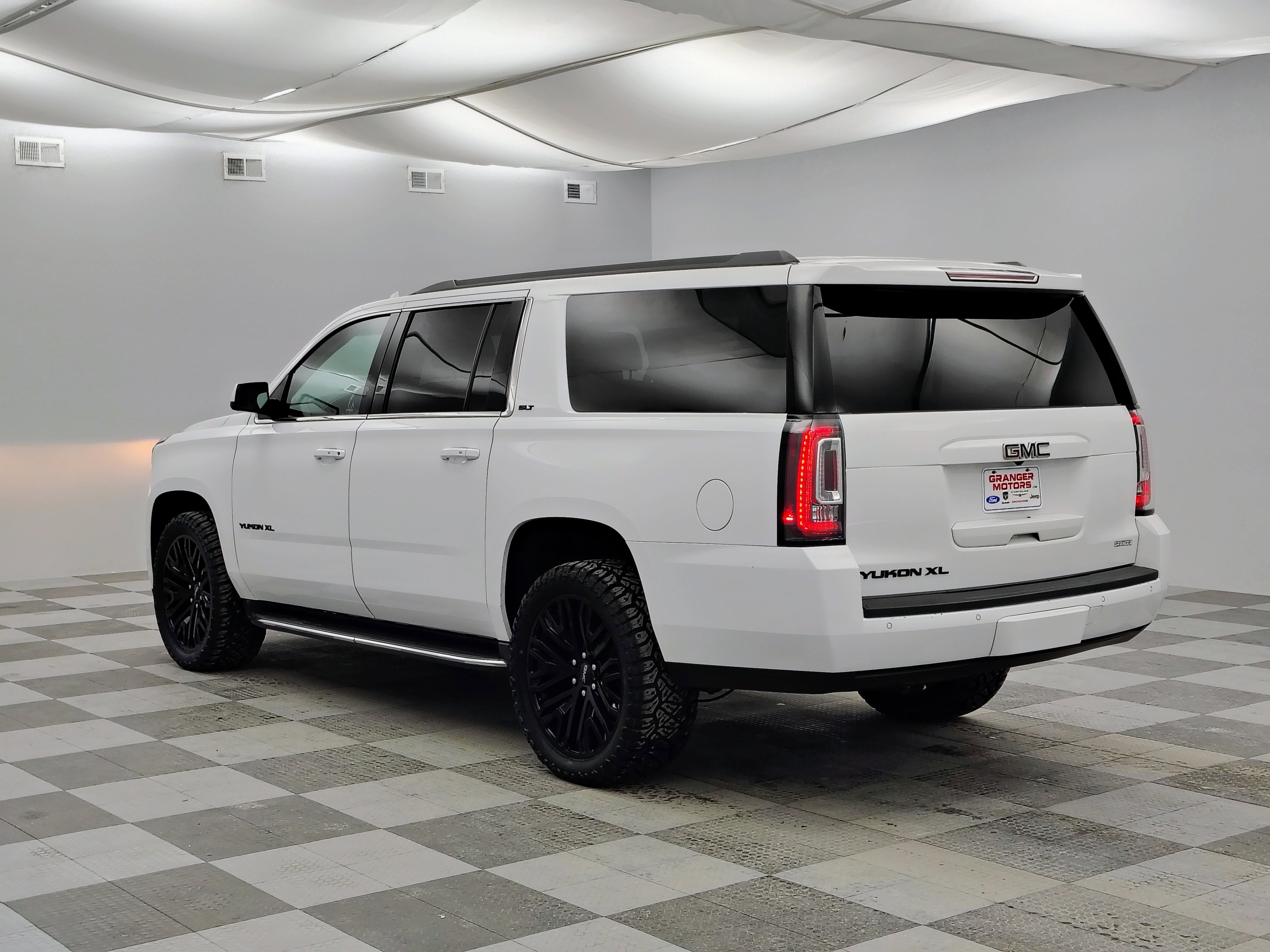 2019 GMC Yukon XL SLT