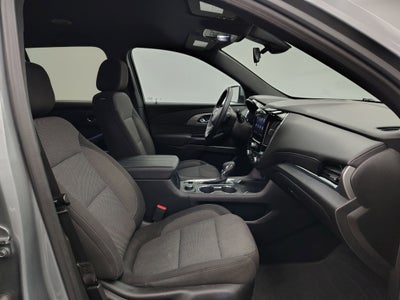2023 Chevrolet Traverse AWD LT Cloth