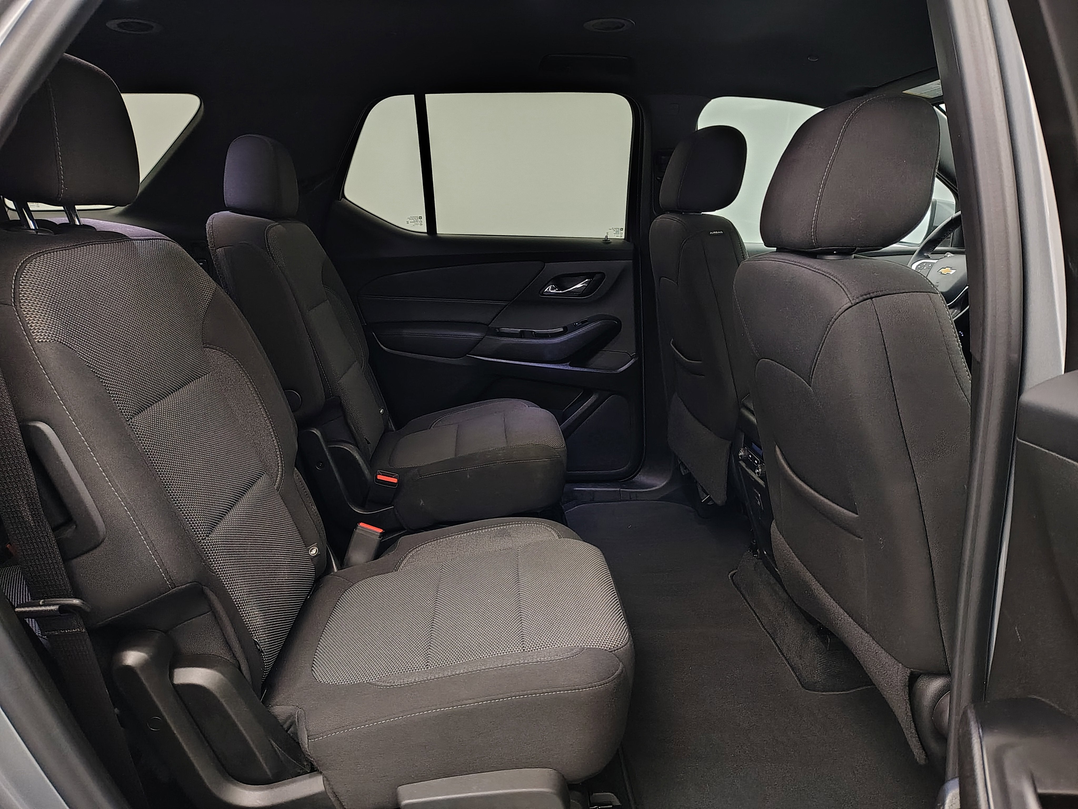 2023 Chevrolet Traverse AWD LT Cloth