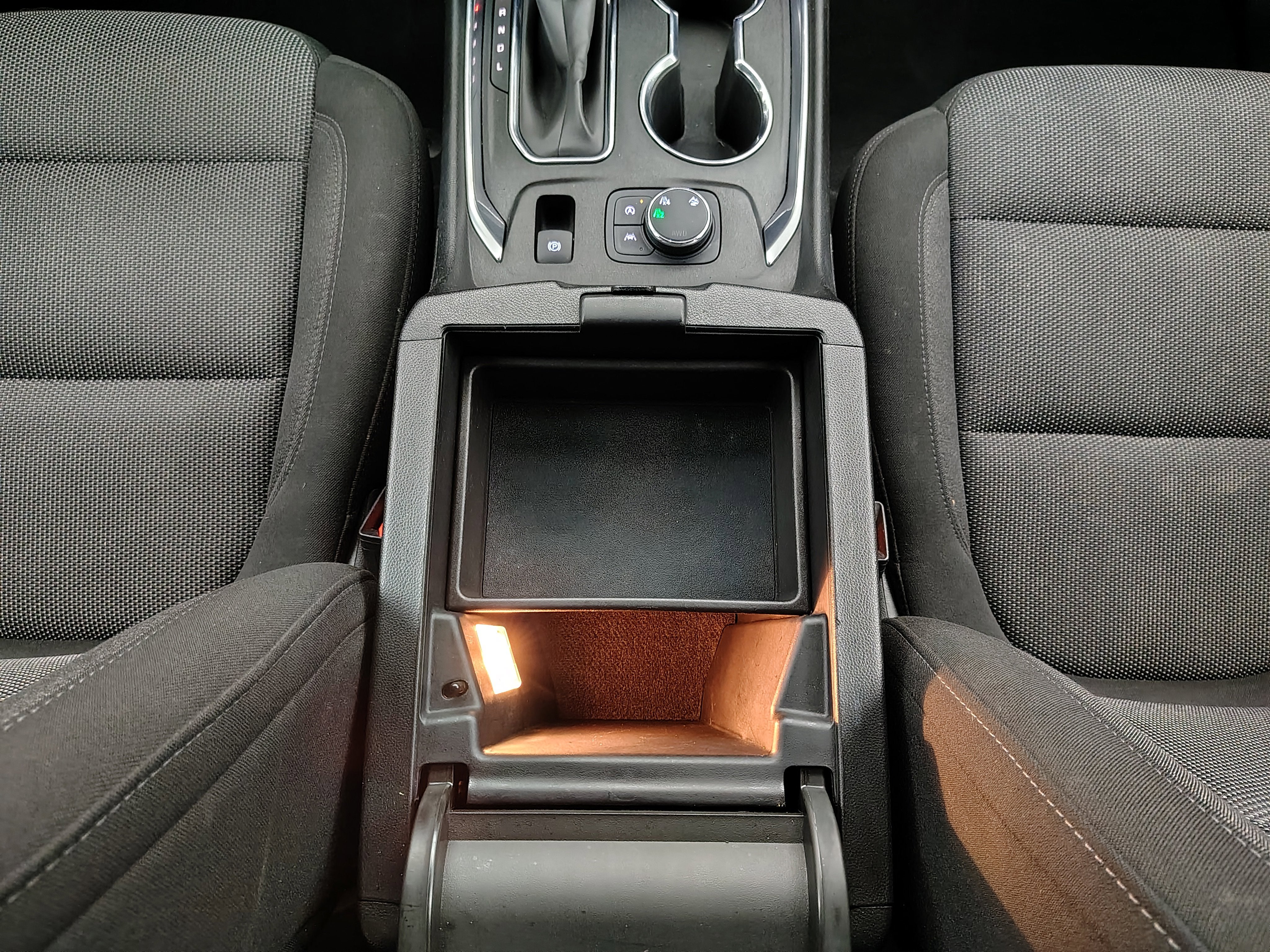 2023 Chevrolet Traverse AWD LT Cloth