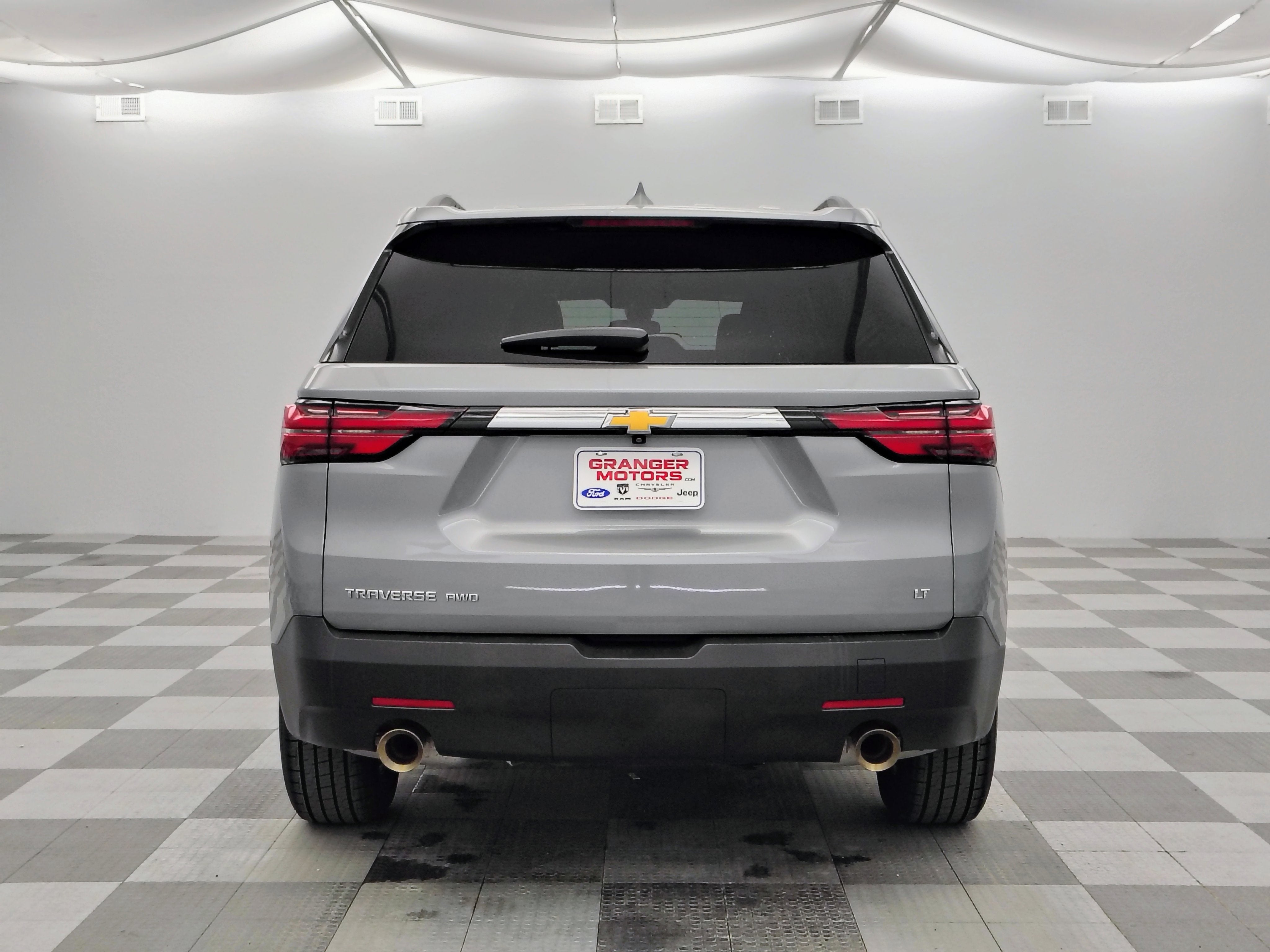2023 Chevrolet Traverse AWD LT Cloth