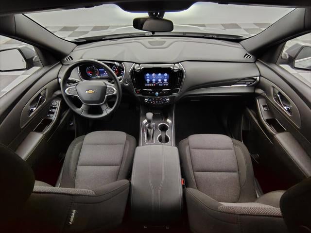 2023 Chevrolet Traverse AWD LT Cloth