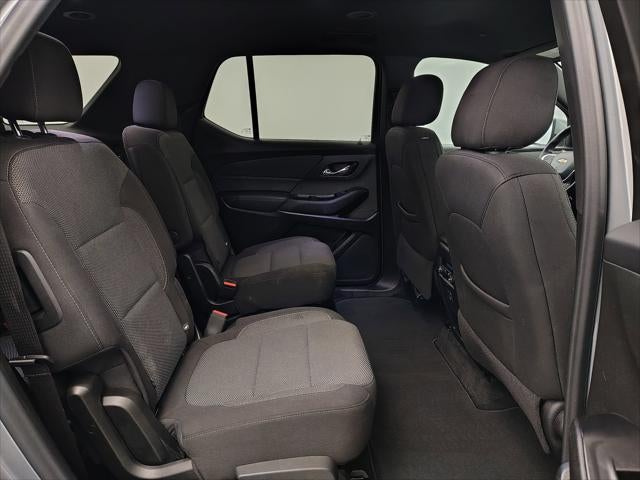2023 Chevrolet Traverse AWD LT Cloth