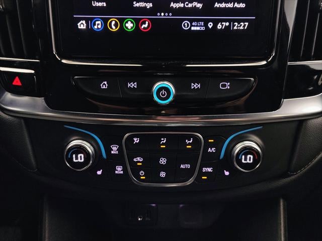 2023 Chevrolet Traverse AWD LT Cloth