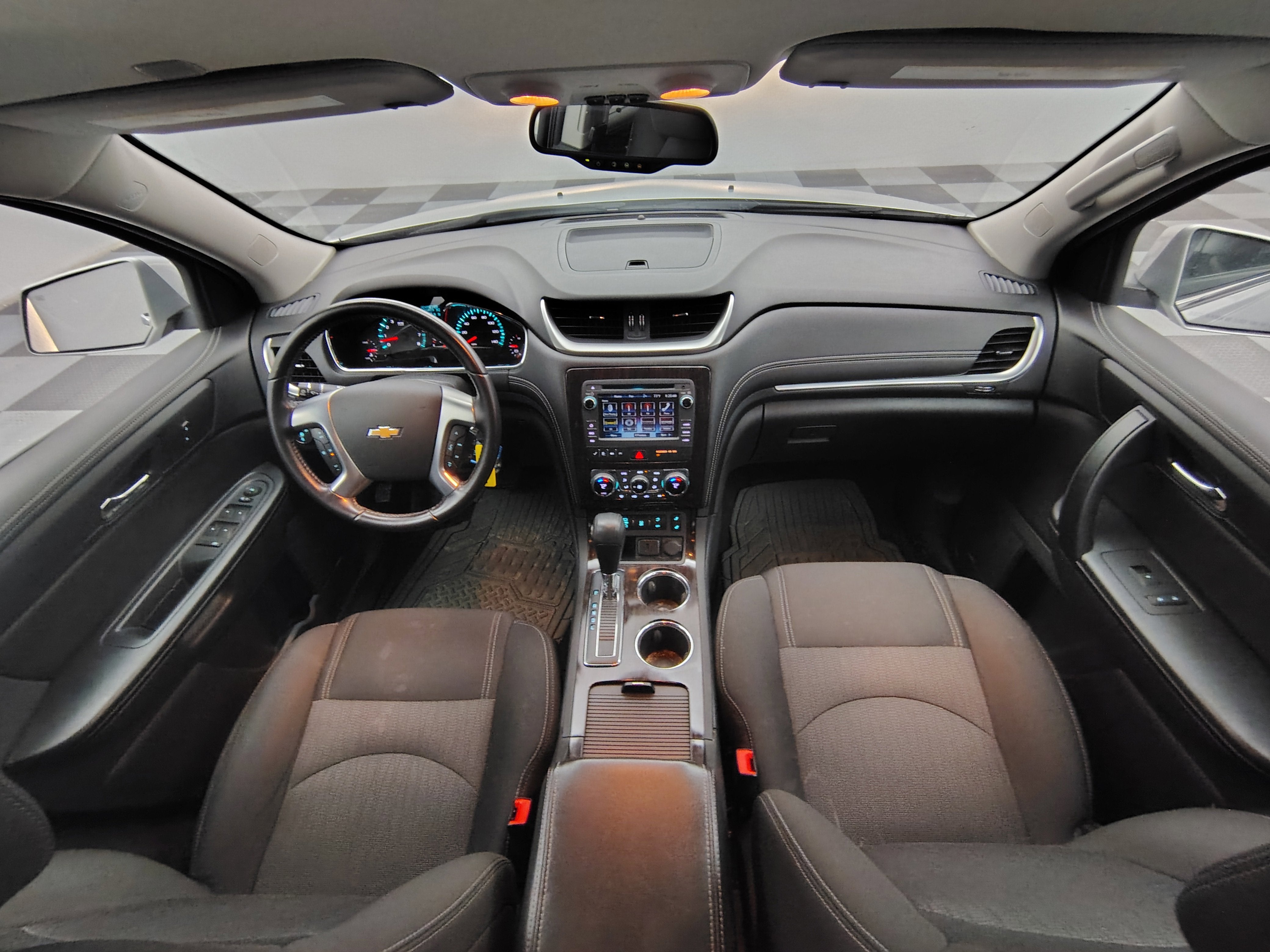 2017 Chevrolet Traverse 2LT
