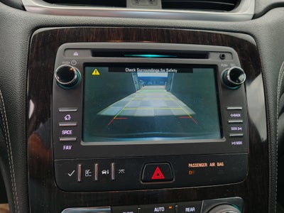 2017 Chevrolet Traverse 2LT