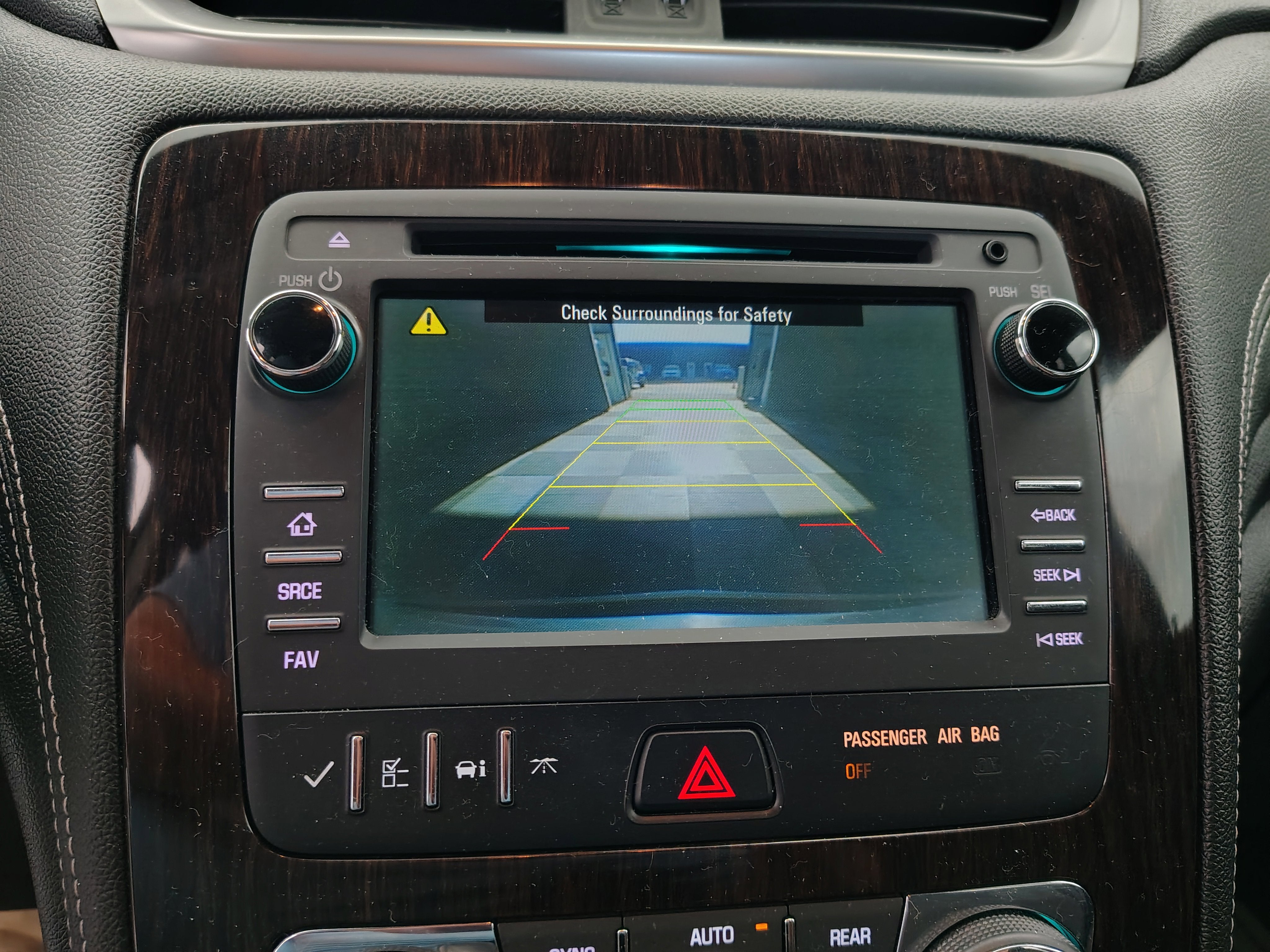 2017 Chevrolet Traverse 2LT