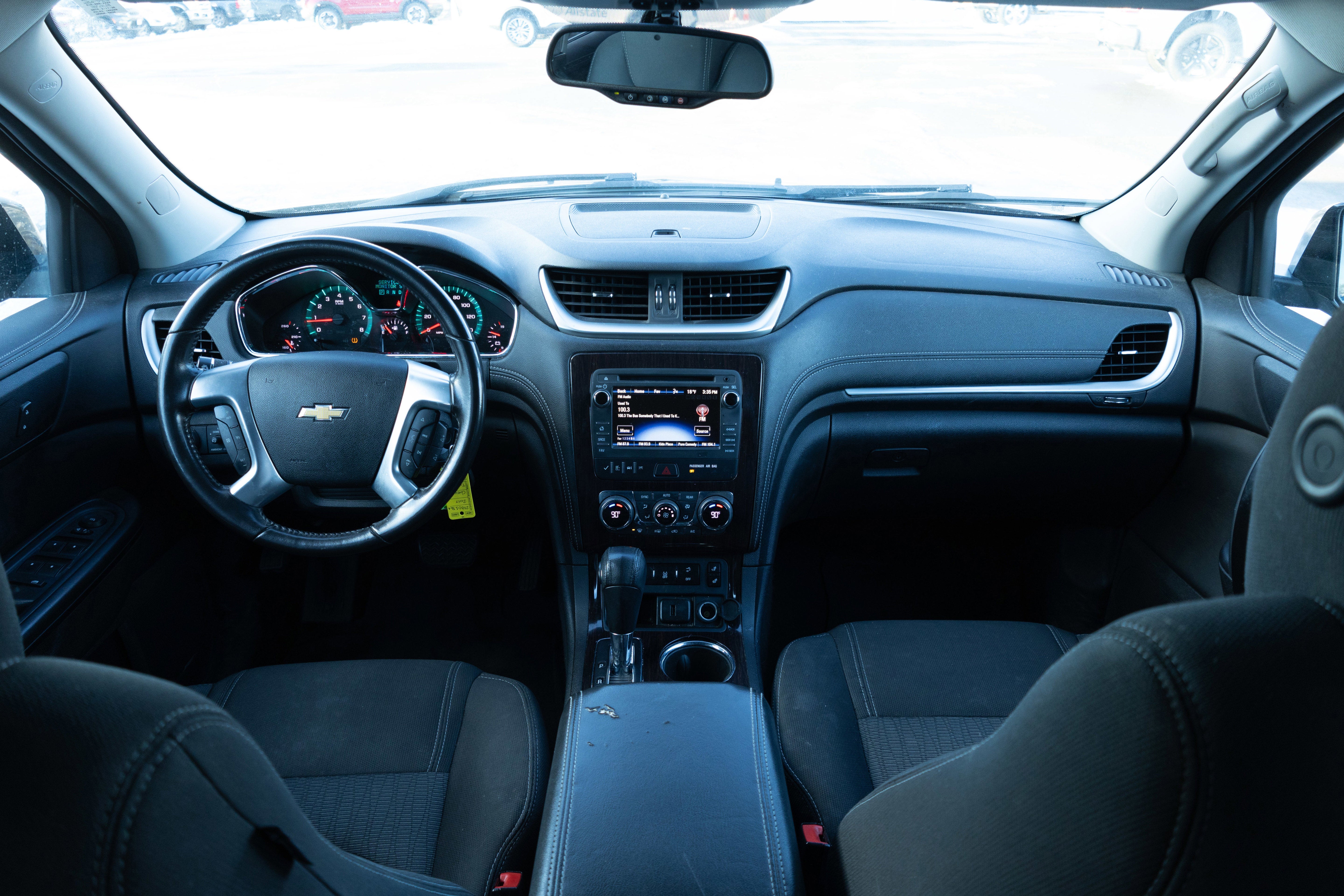 2017 Chevrolet Traverse LT