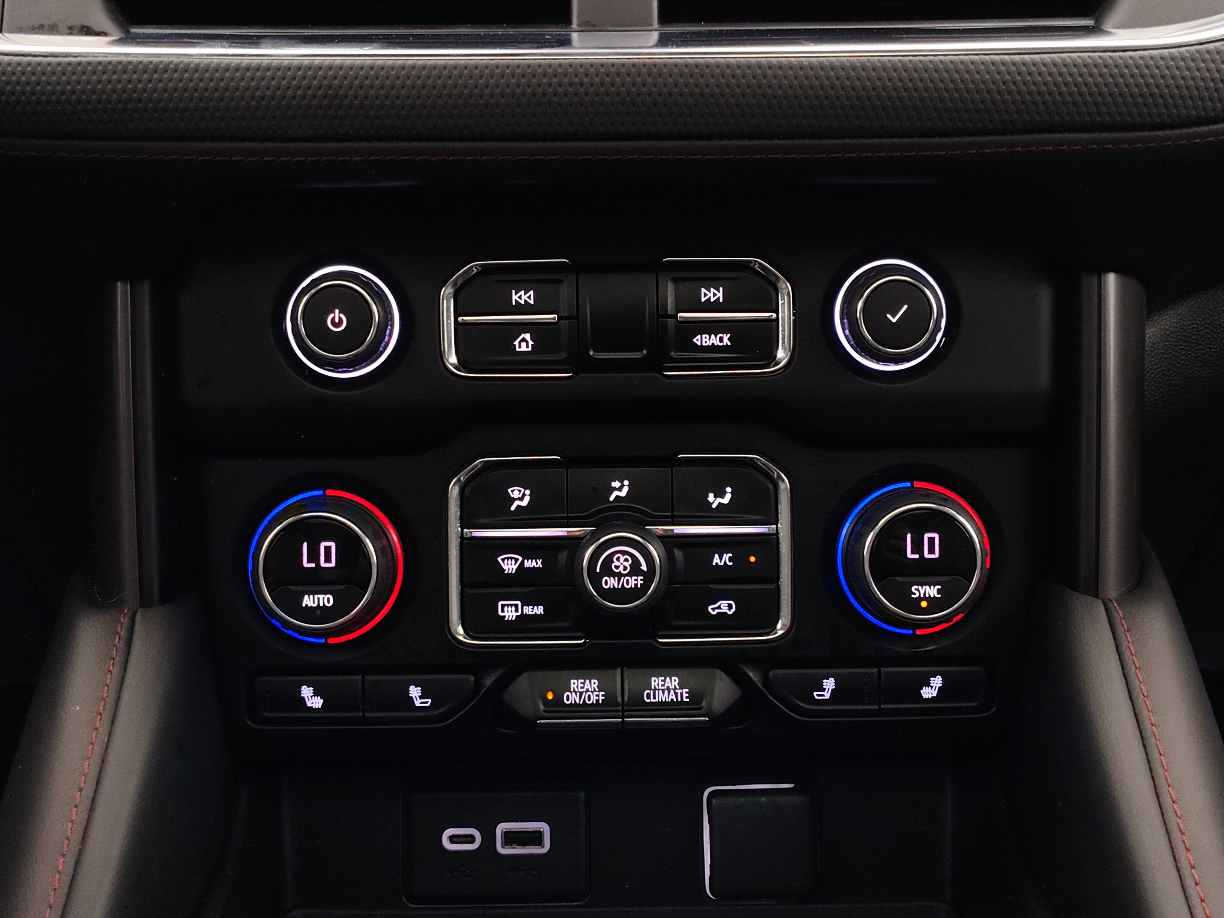 2022 Chevrolet Tahoe RST