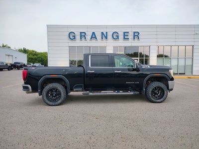 2022 GMC Sierra 2500HD SLT
