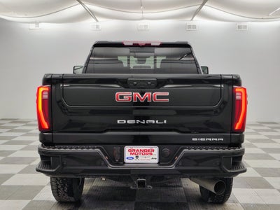 2025 GMC Sierra 2500HD Denali