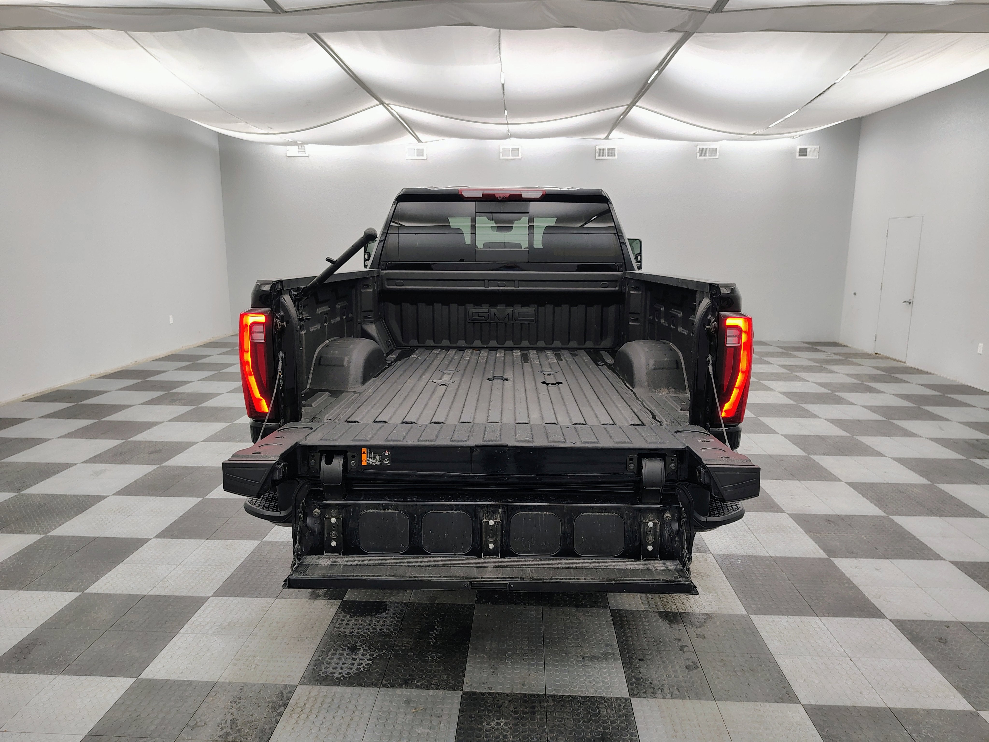 2025 GMC Sierra 2500HD Denali