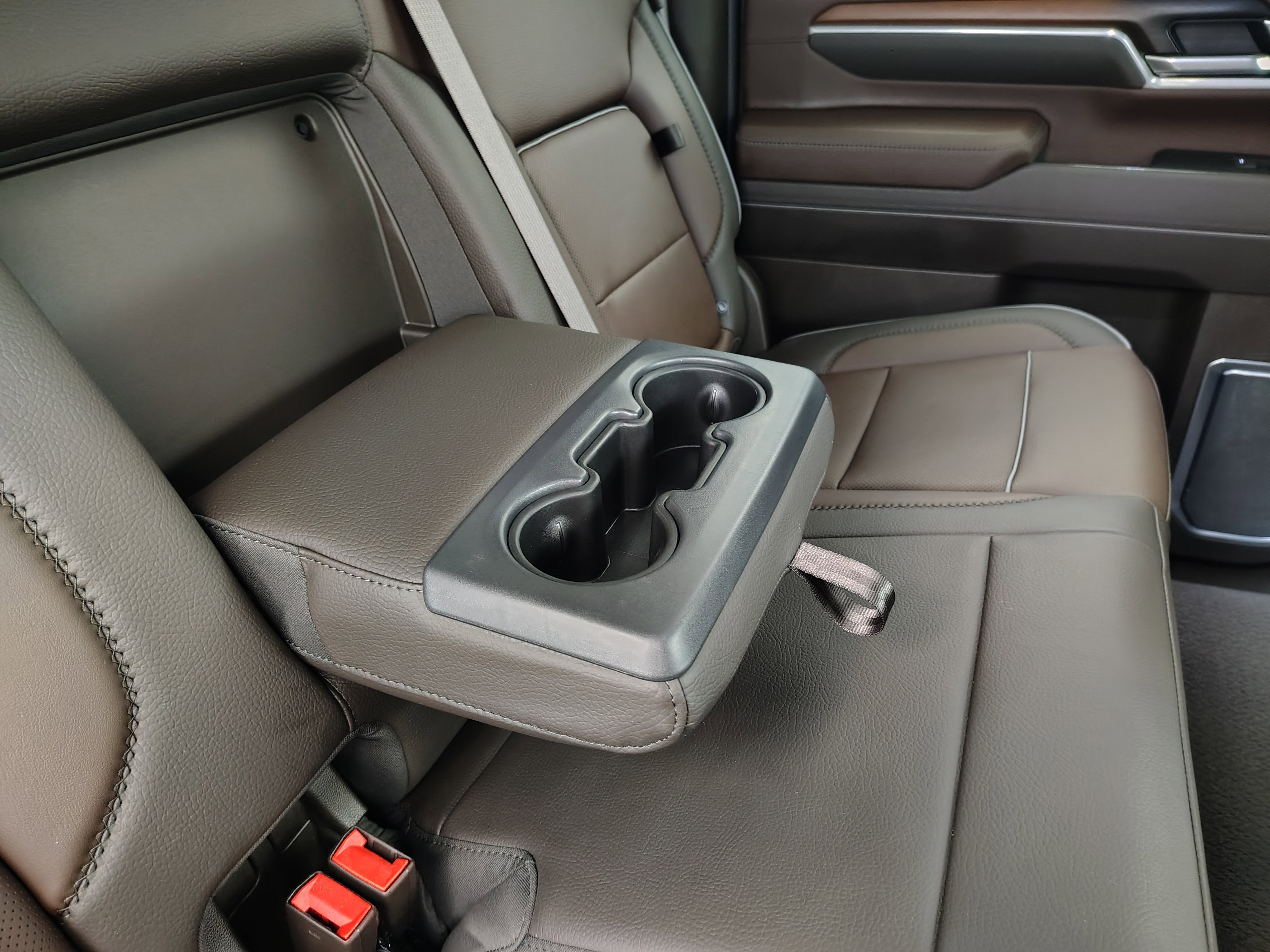 2025 GMC Sierra 2500HD Denali