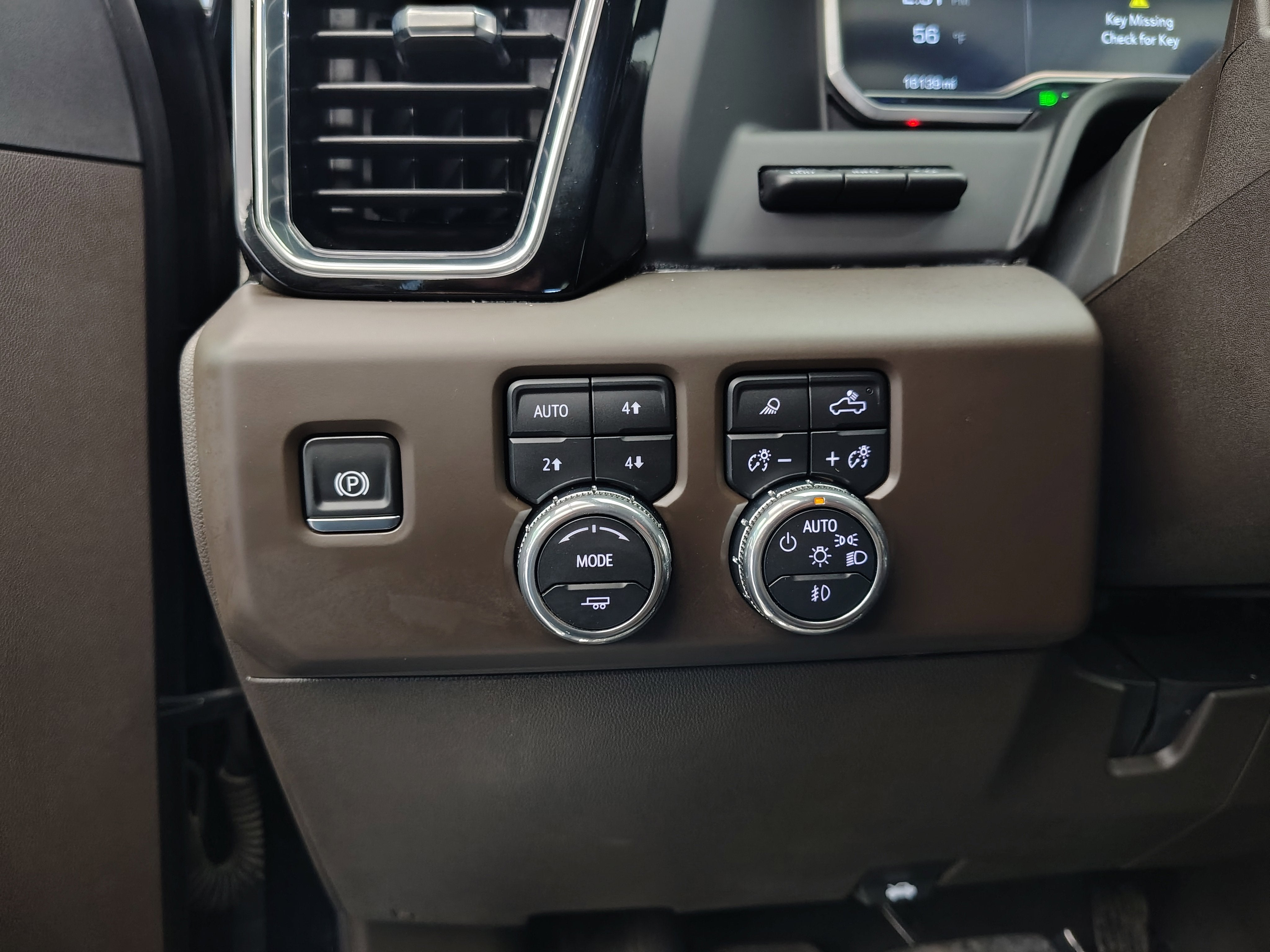 2025 GMC Sierra 2500HD Denali