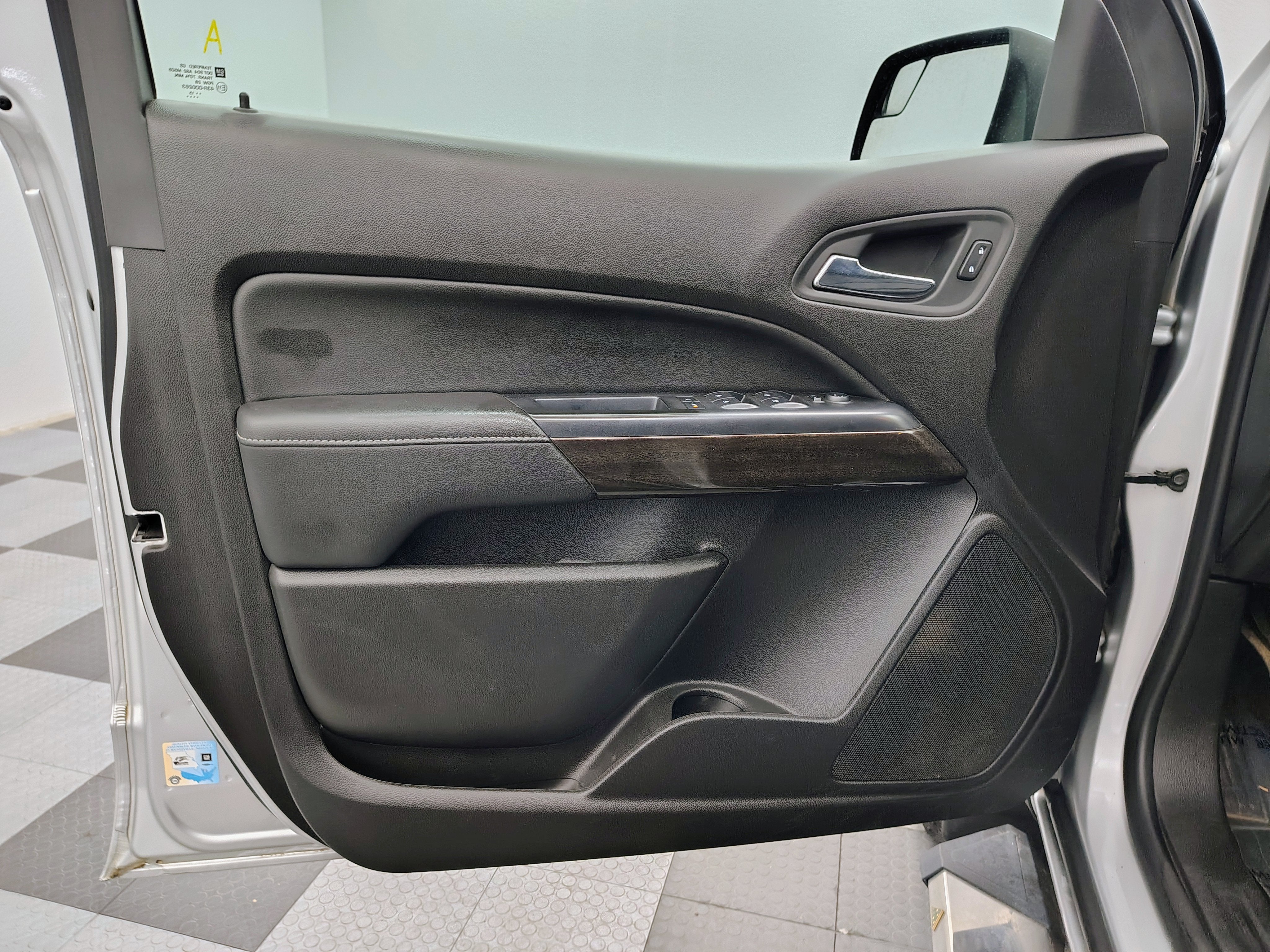 2015 GMC Canyon 4WD SLT