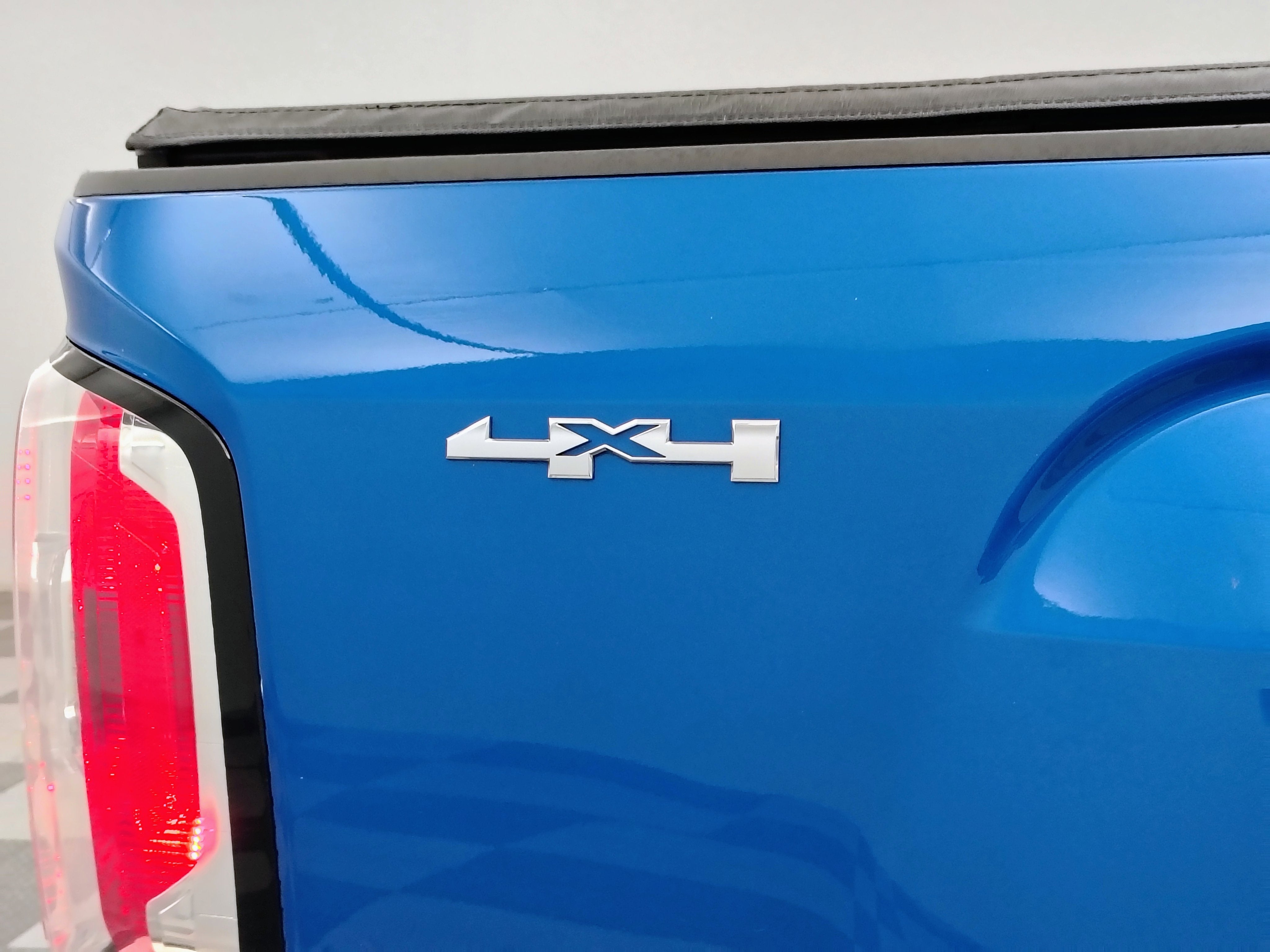 2022 GMC Canyon 4WD Crew Cab Short Box Elevation