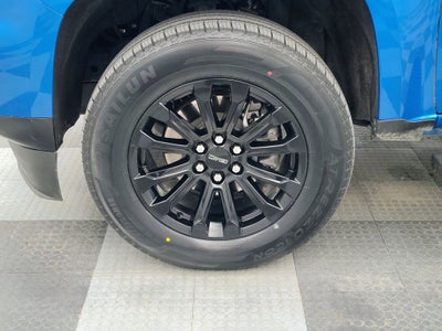 2022 GMC Canyon 4WD Crew Cab Short Box Elevation