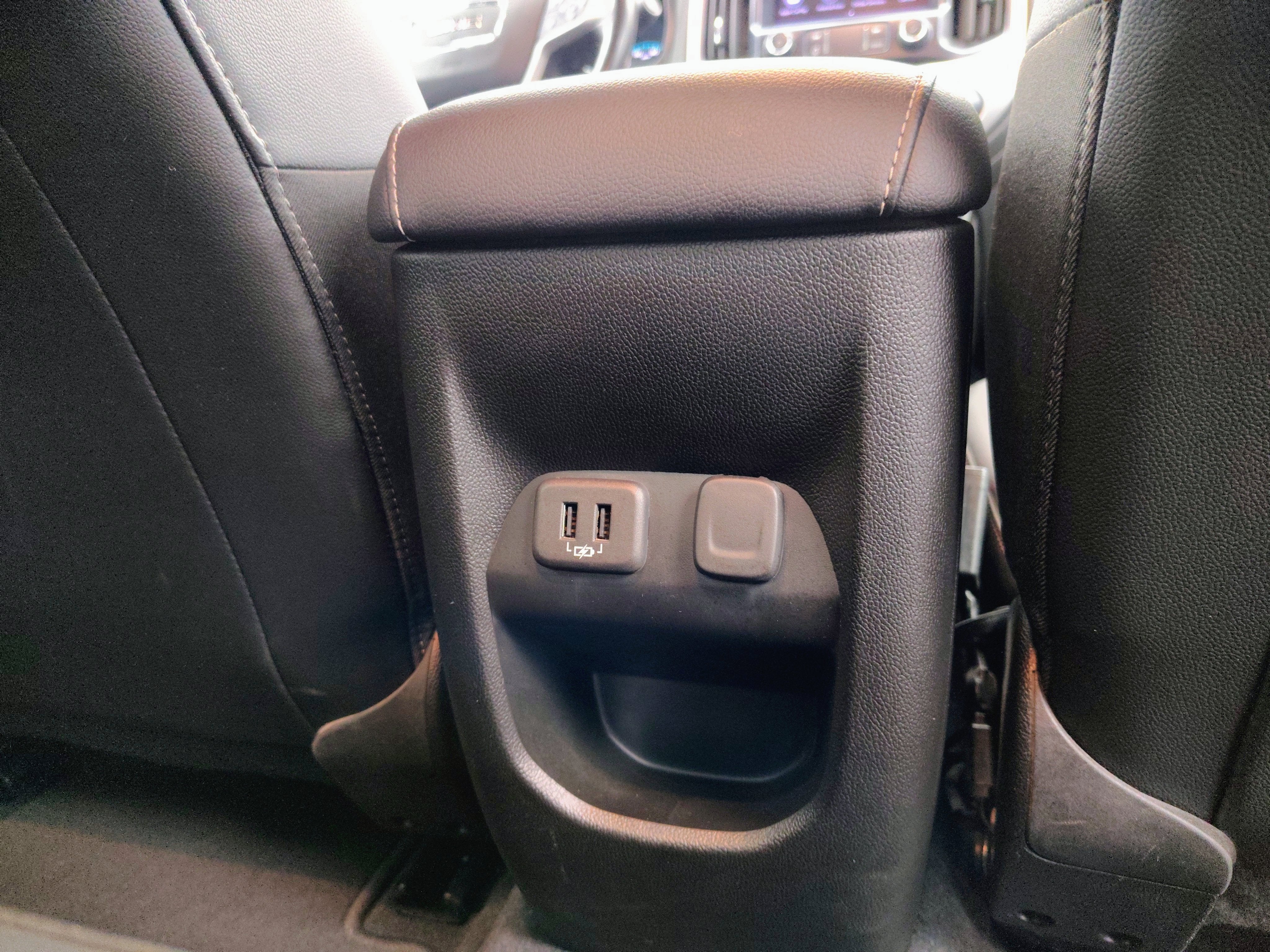 2022 GMC Canyon 4WD Crew Cab Short Box Elevation