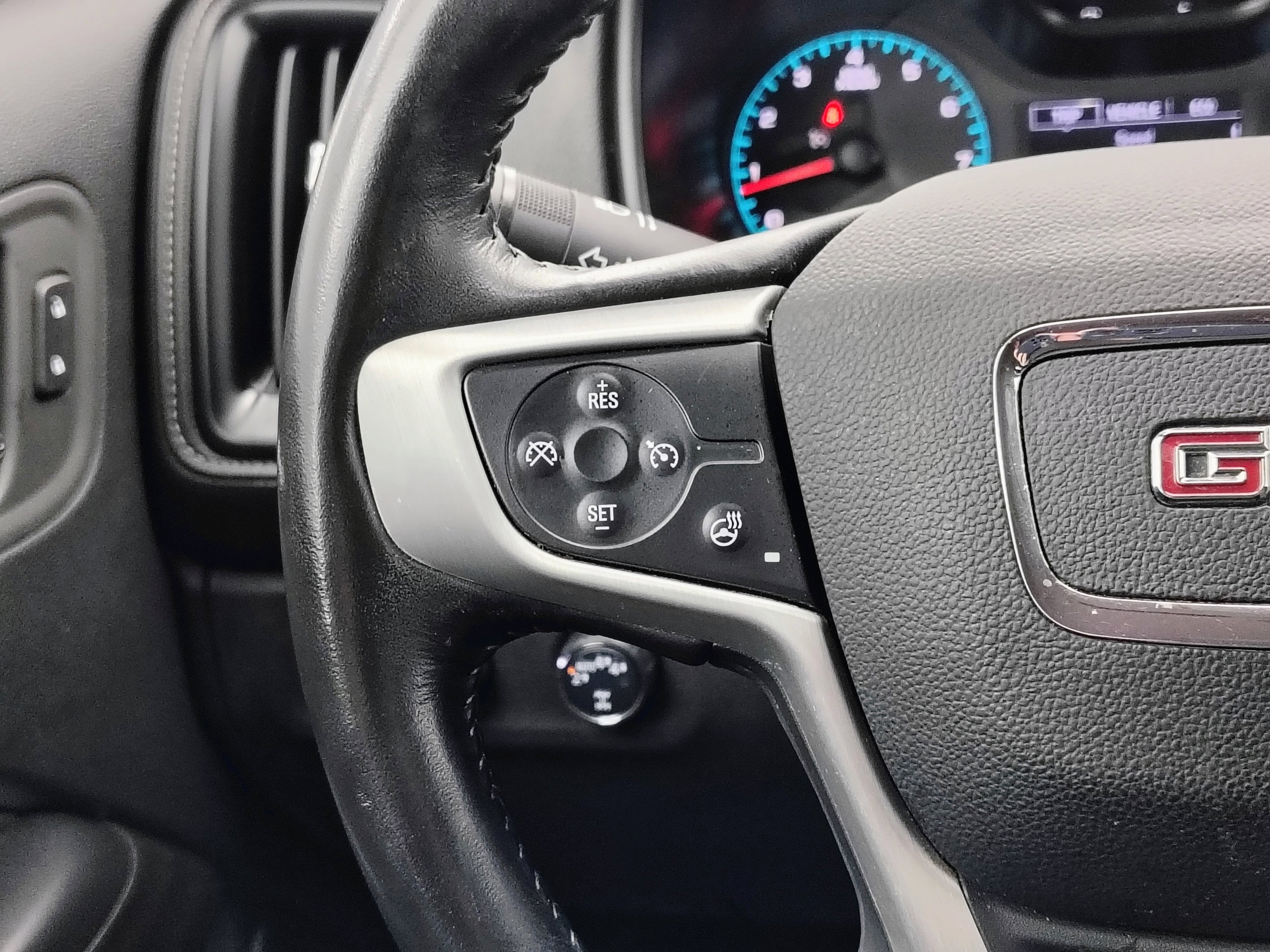 2022 GMC Canyon 4WD Crew Cab Short Box Elevation