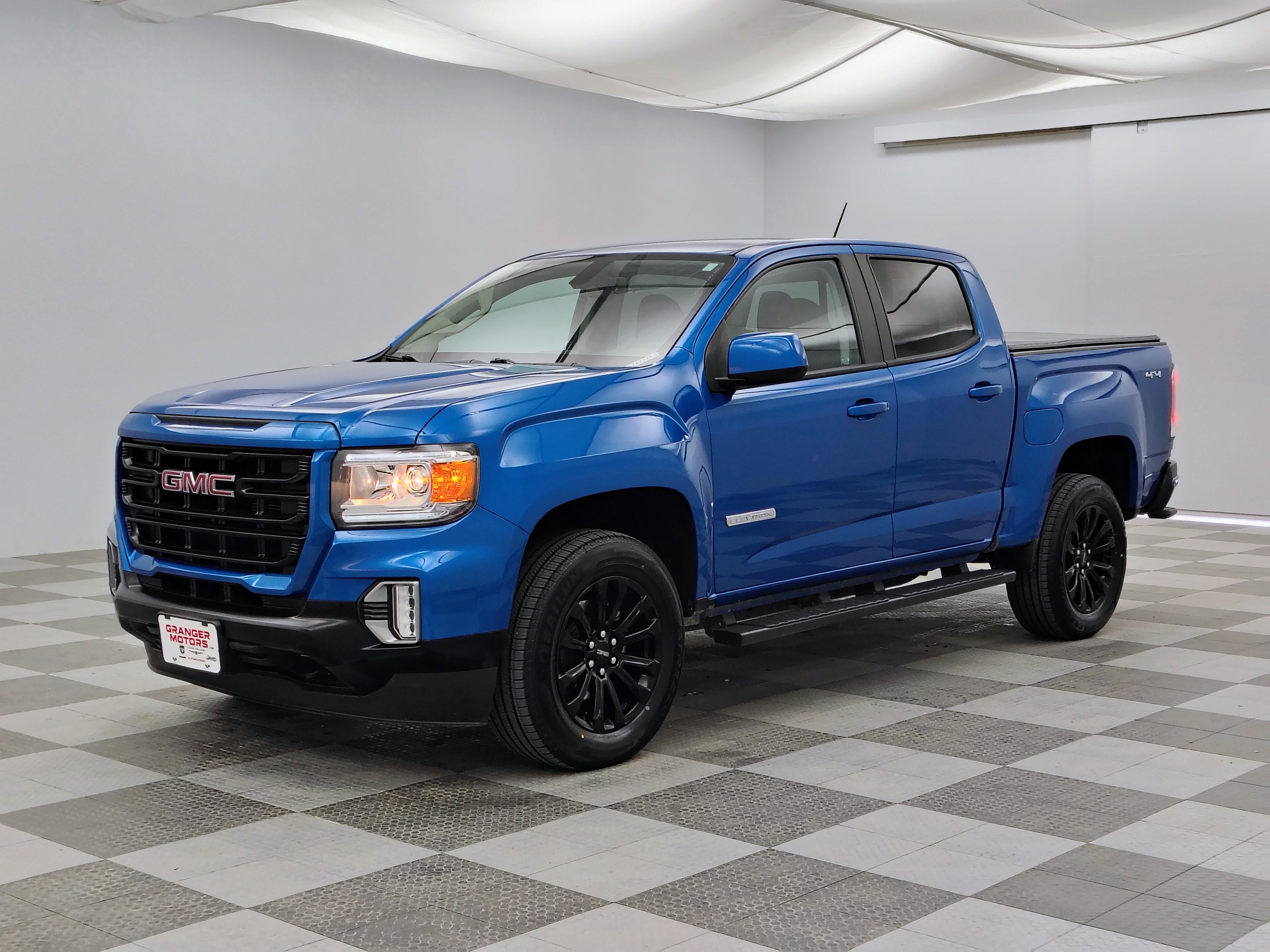 2022 GMC Canyon 4WD Crew Cab Short Box Elevation