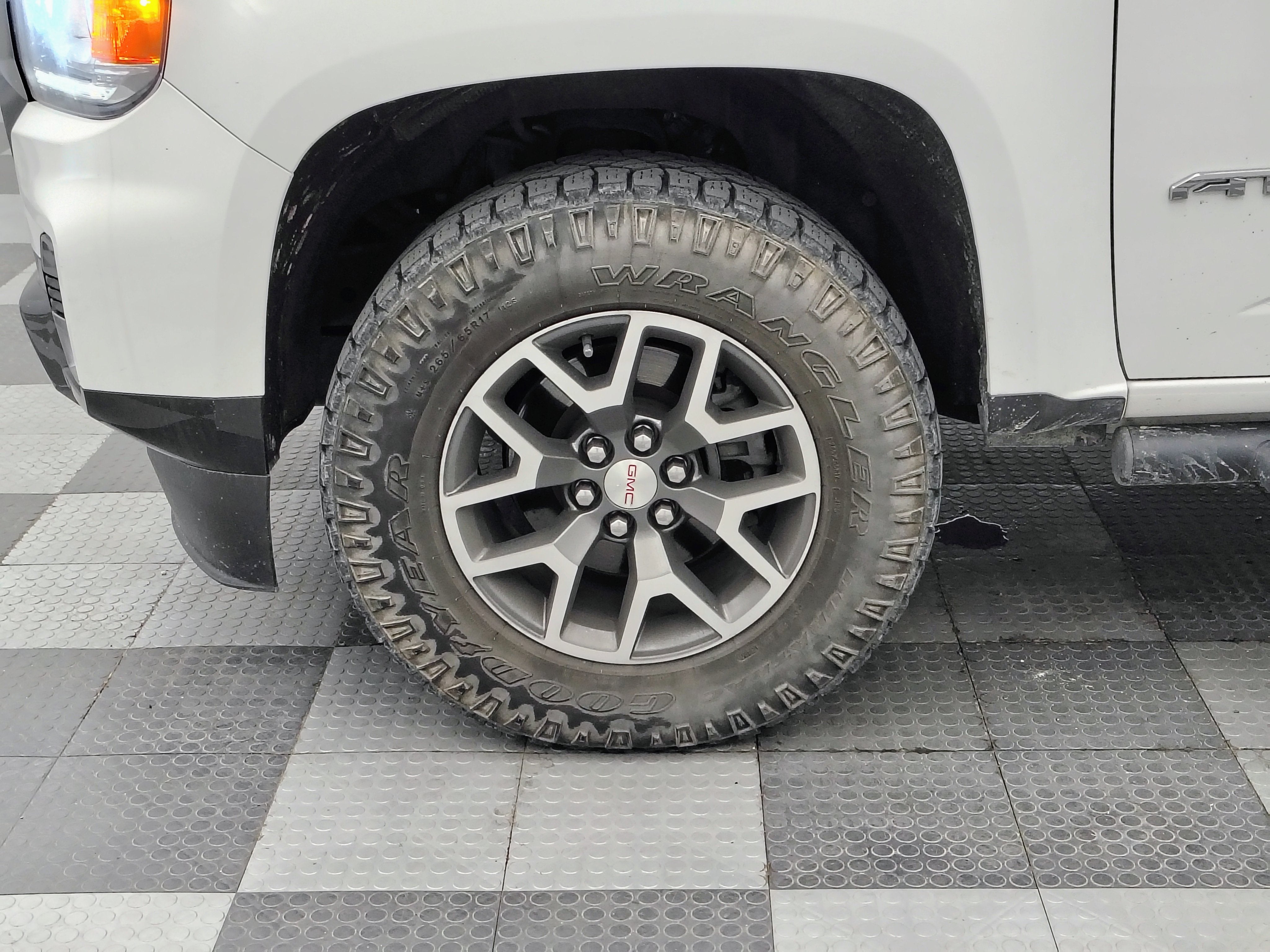 2021 GMC Canyon AT4
