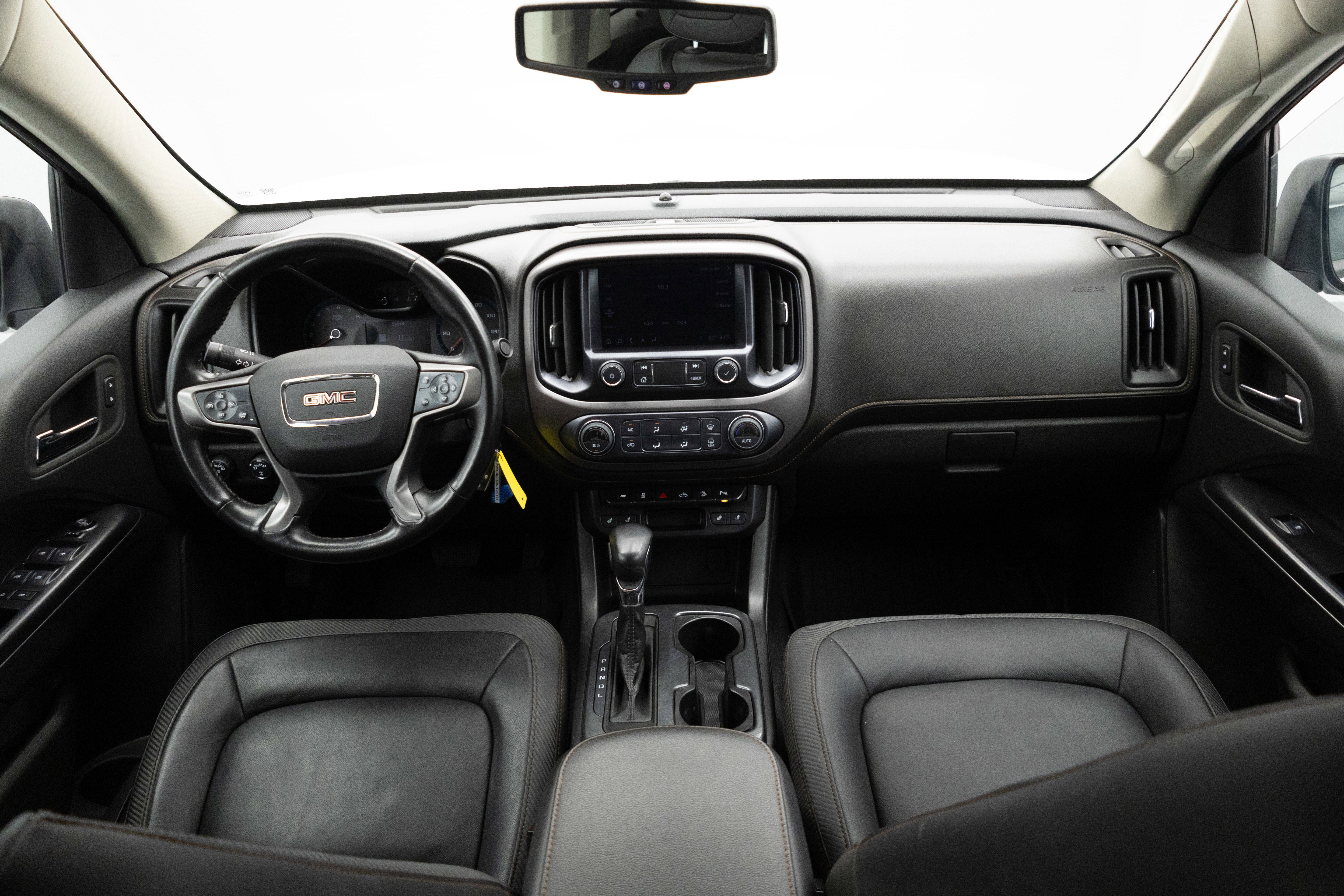 2022 GMC Canyon 4WD Crew Cab Short Box AT4 - Leather