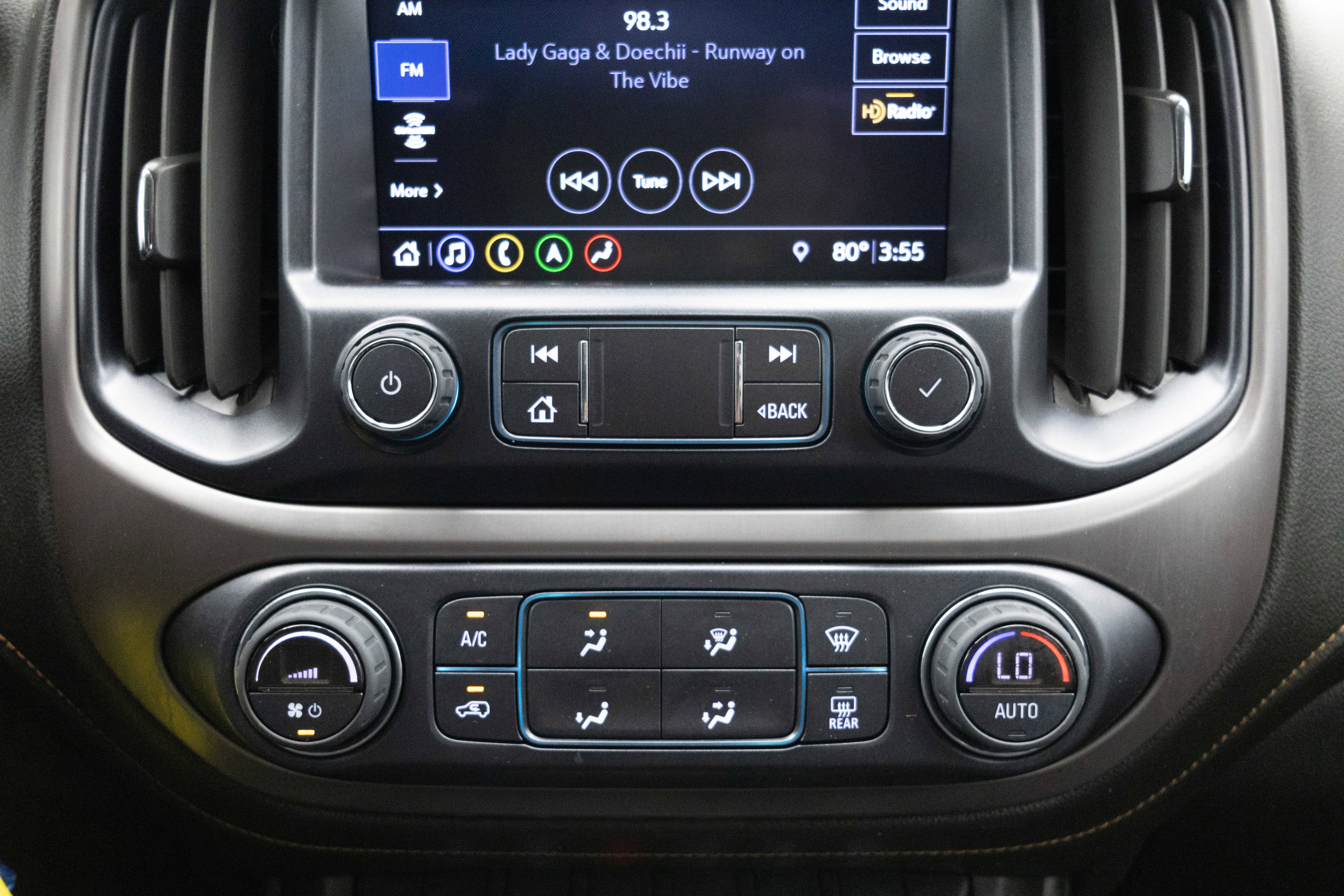 2022 GMC Canyon 4WD Crew Cab Short Box AT4 - Leather