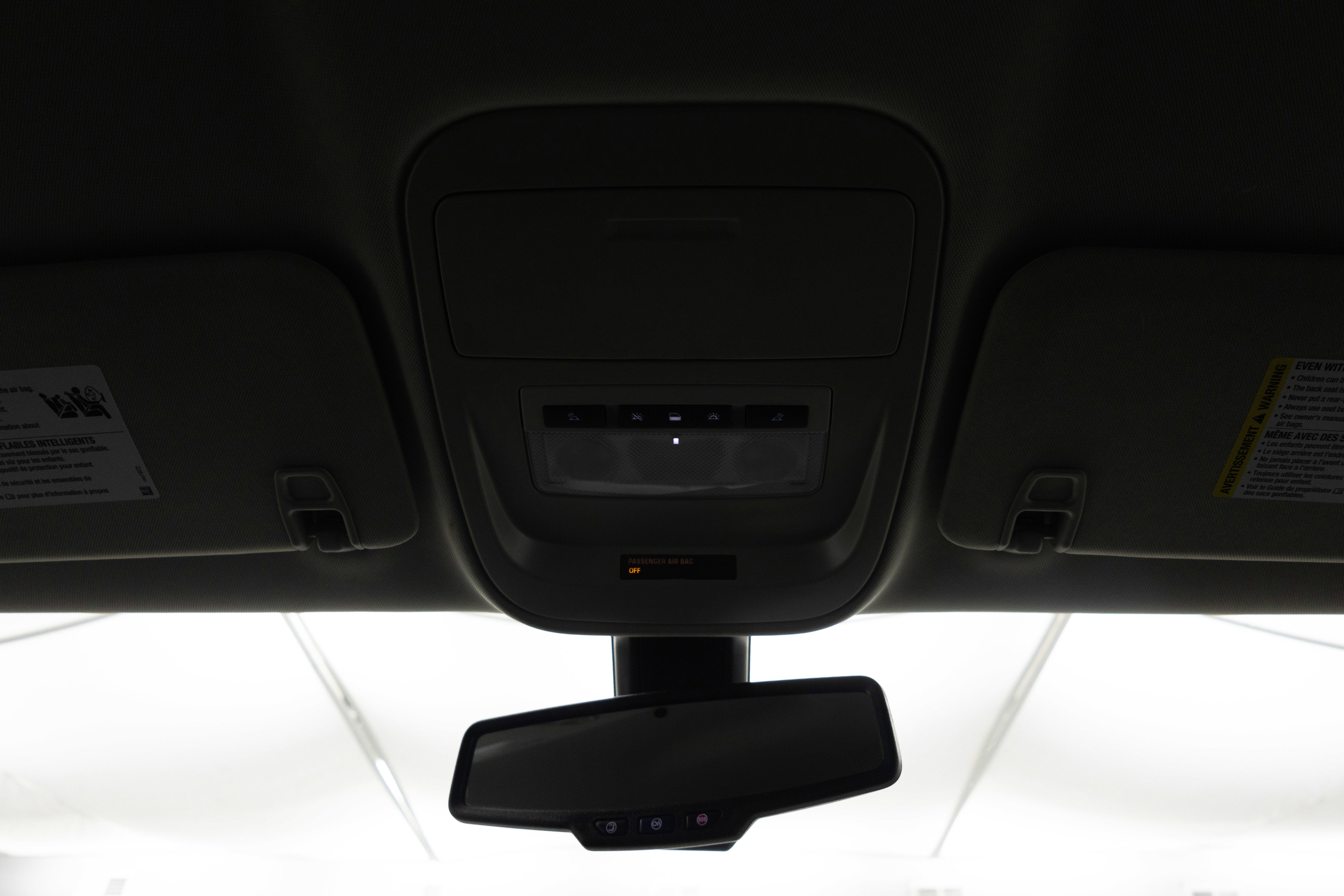 2022 GMC Canyon 4WD Crew Cab Short Box AT4 - Leather