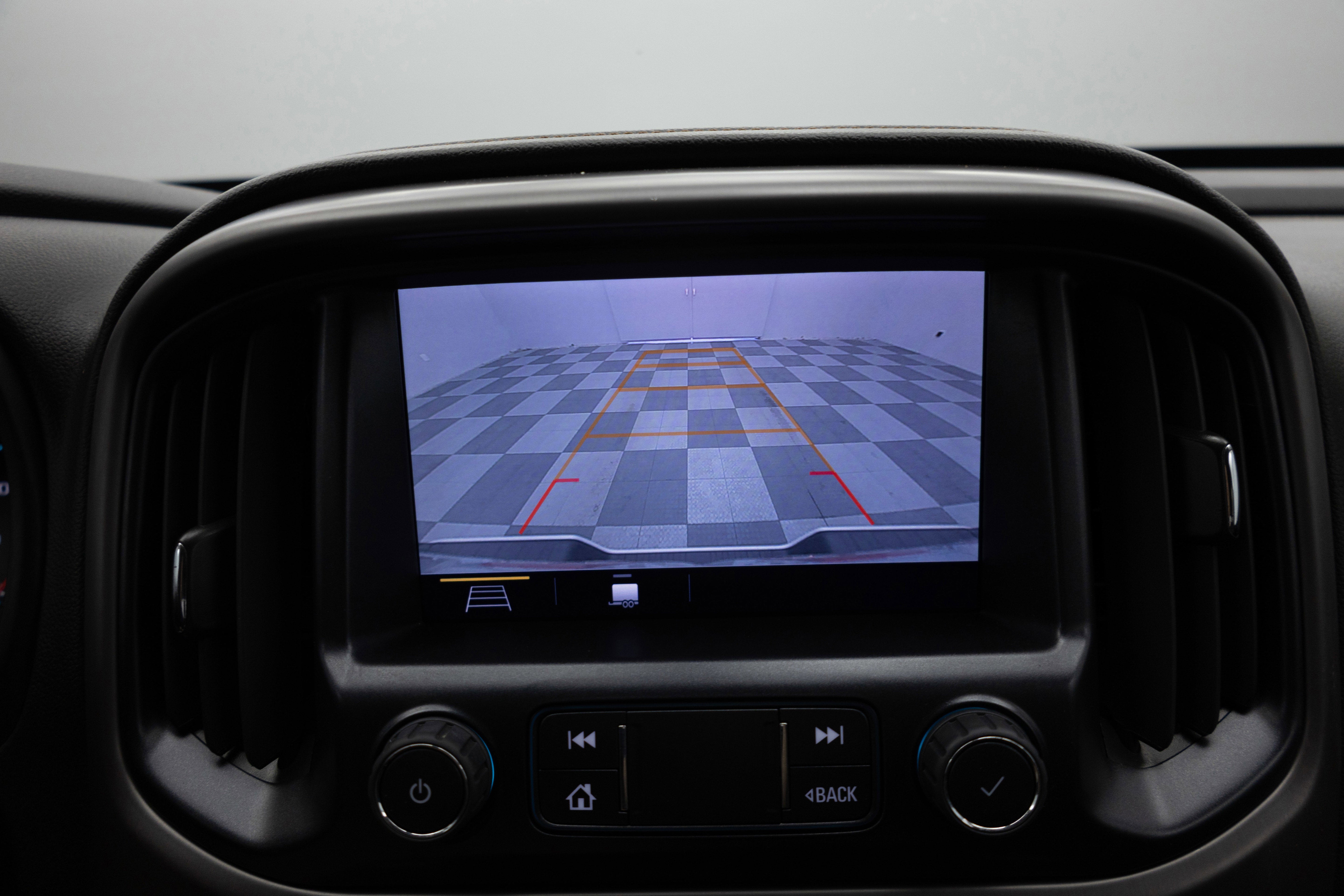 2022 GMC Canyon 4WD Crew Cab Short Box AT4 - Leather