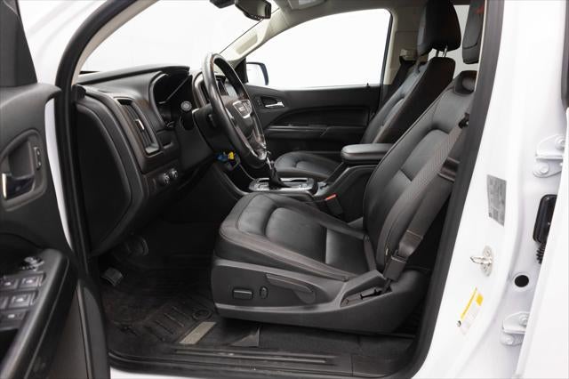 2022 GMC Canyon 4WD Crew Cab Short Box AT4 - Leather