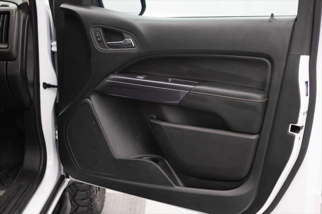 2022 GMC Canyon 4WD Crew Cab Short Box AT4 - Leather