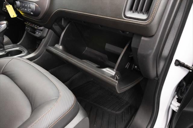 2022 GMC Canyon 4WD Crew Cab Short Box AT4 - Leather