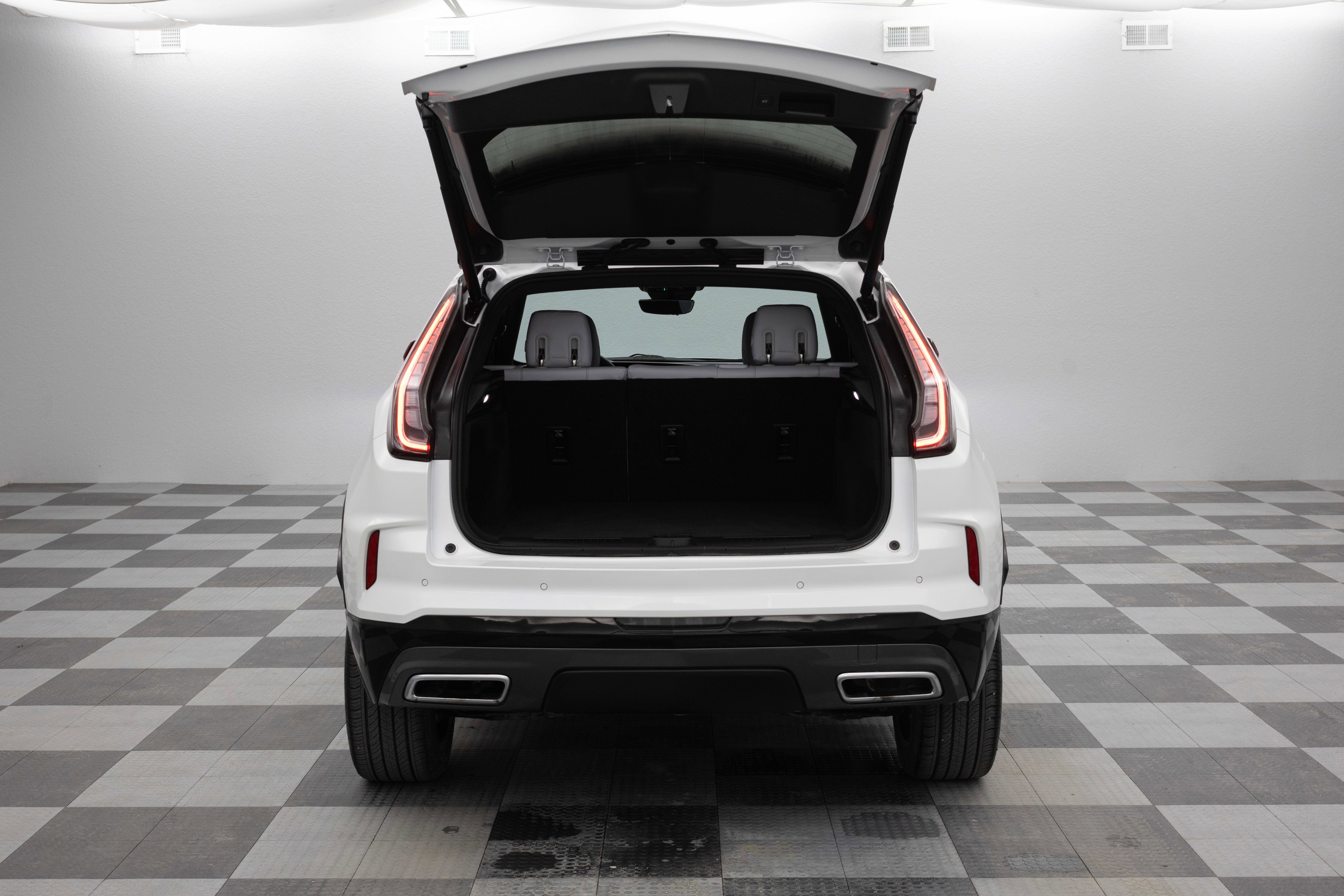 2025 Cadillac XT4 Sport