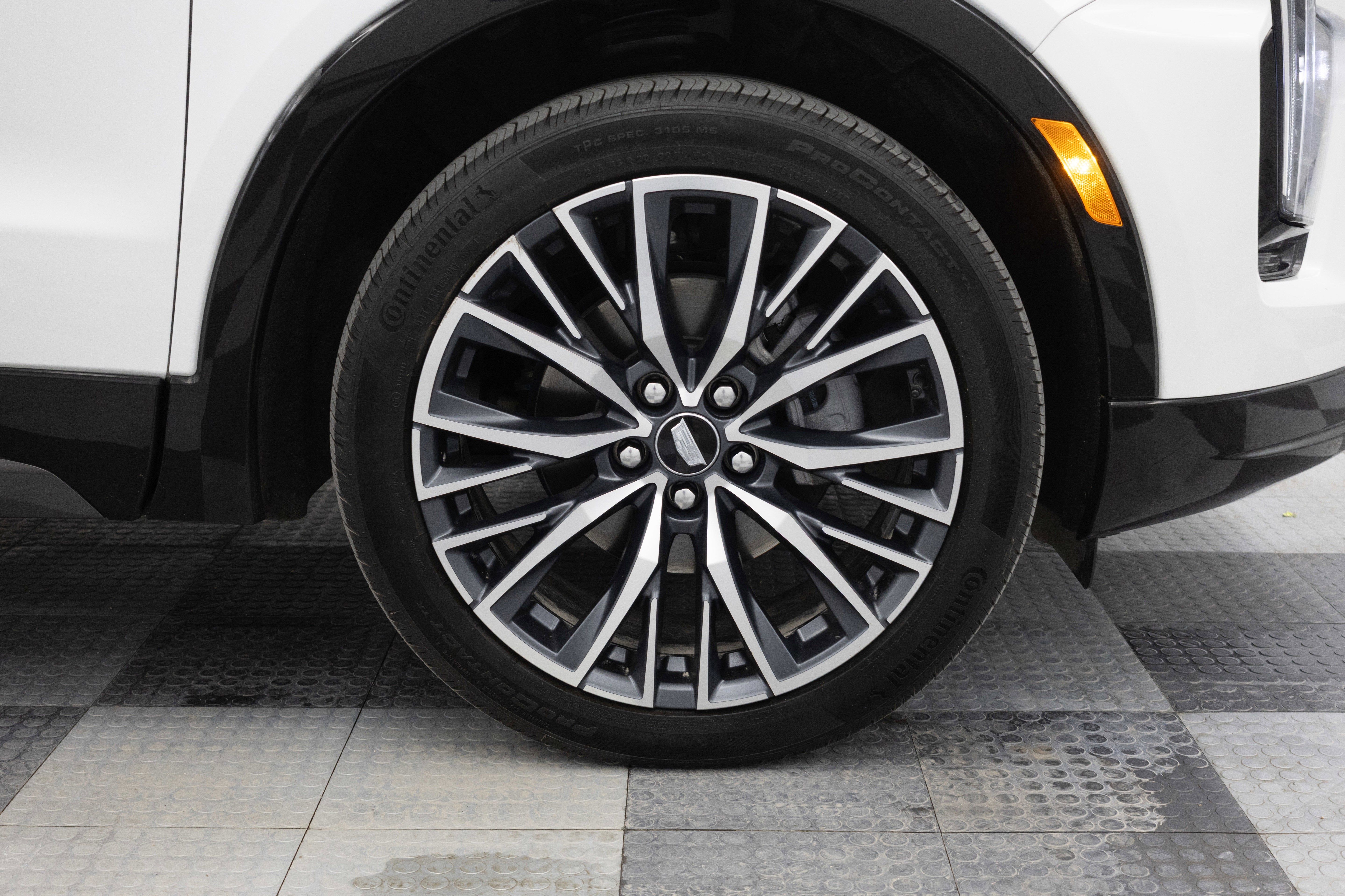 2025 Cadillac XT4 Sport