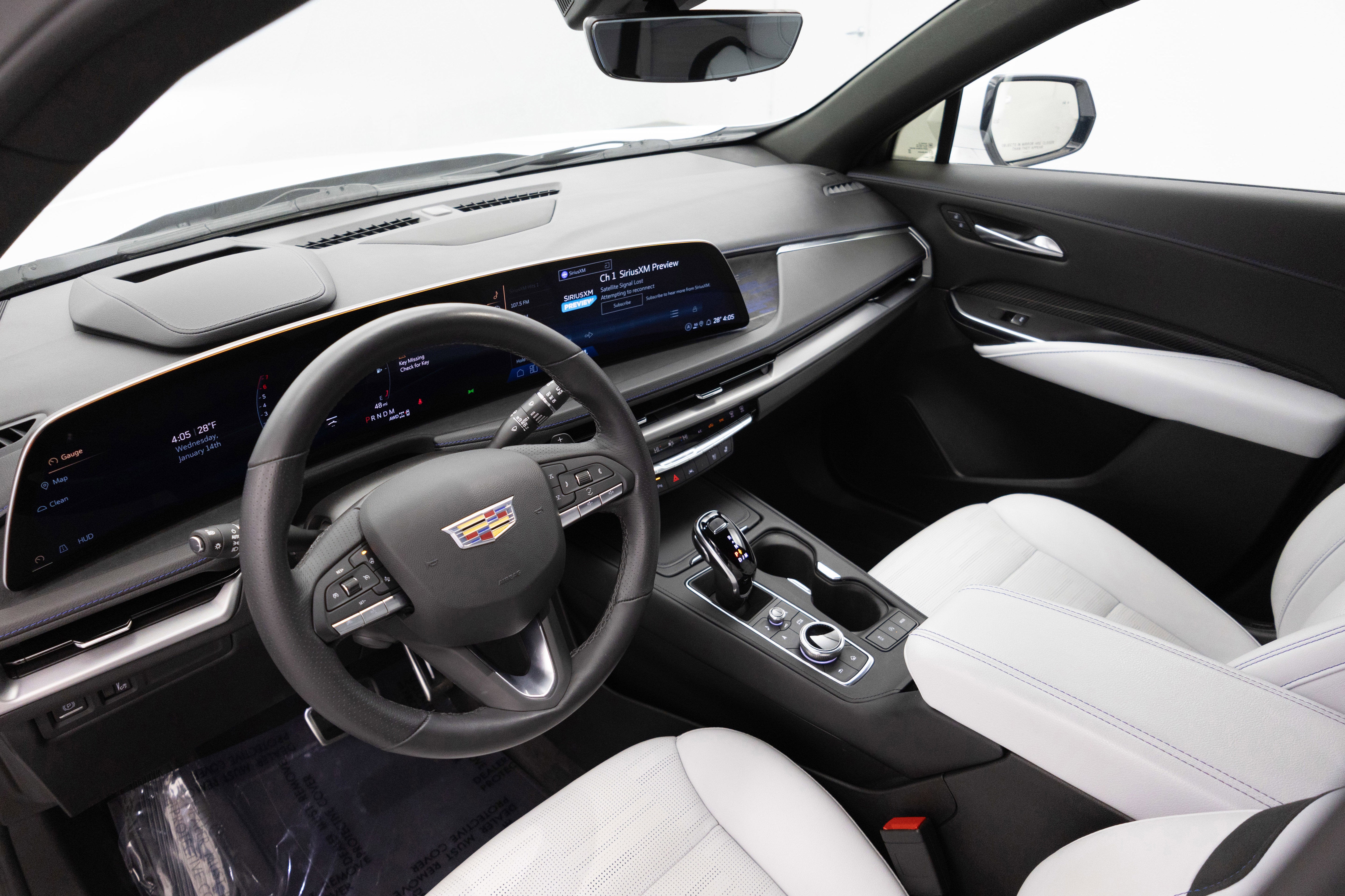 2025 Cadillac XT4 Sport