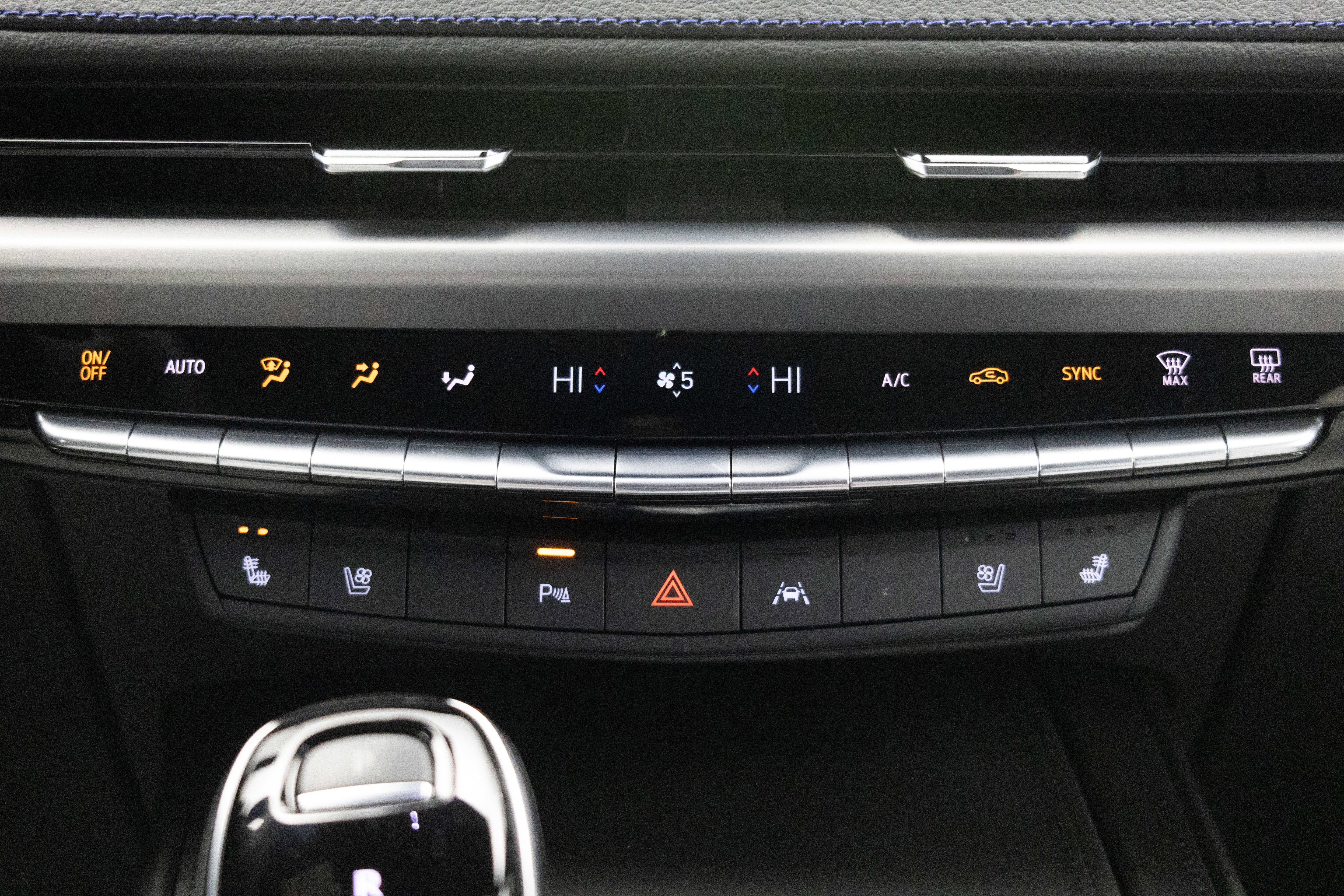 2025 Cadillac XT4 Sport