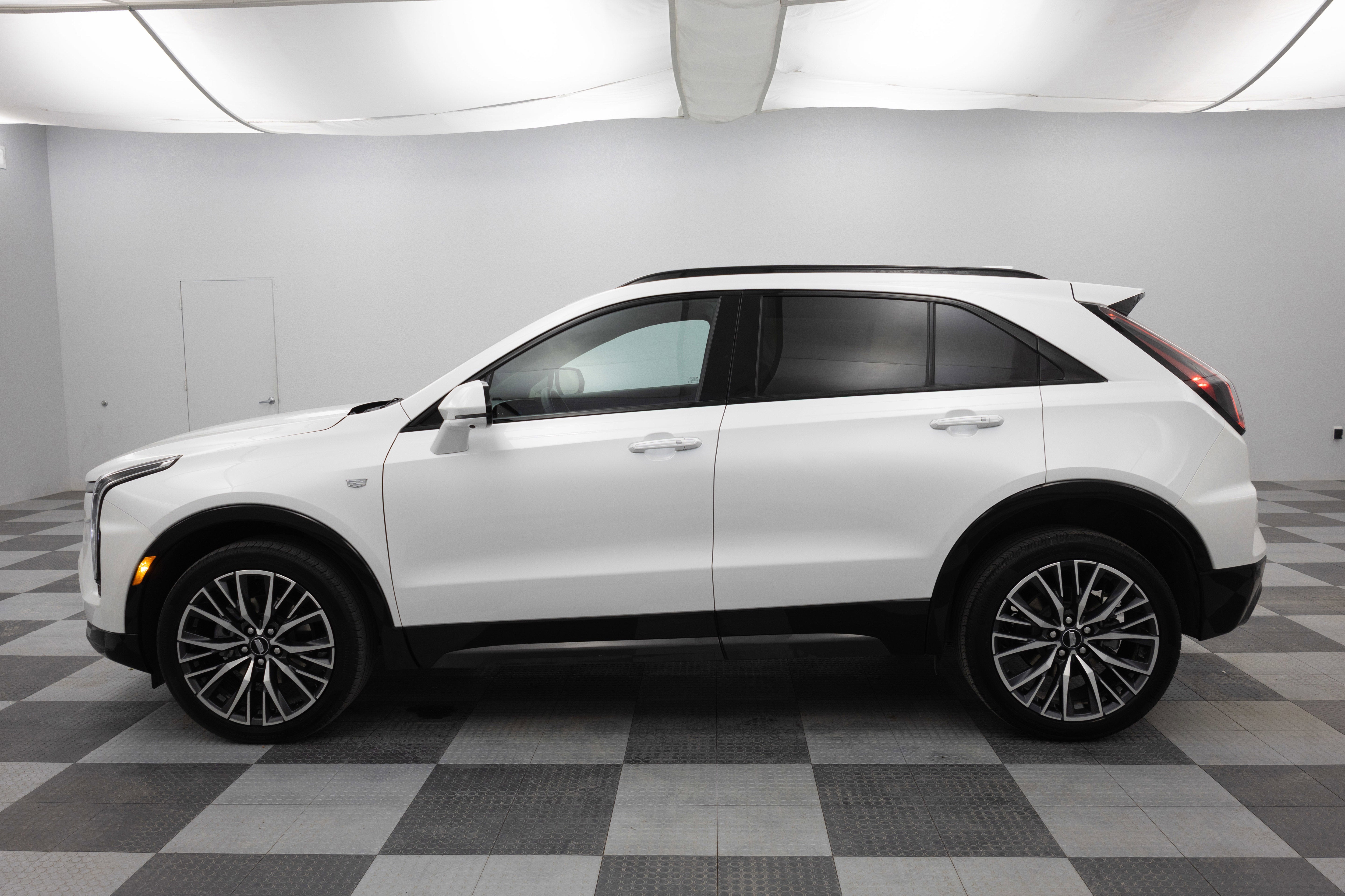 2025 Cadillac XT4 Sport