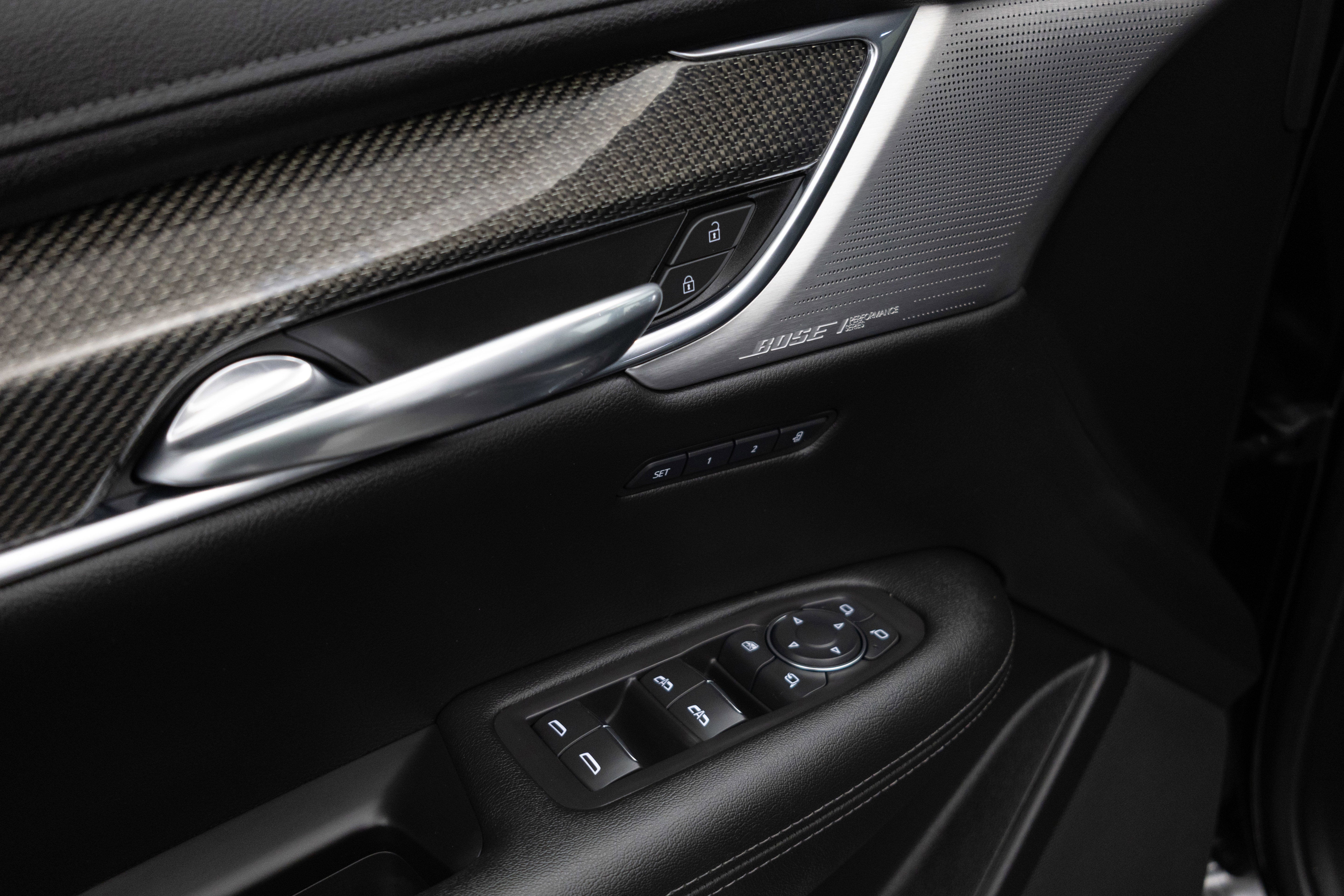 2020 Cadillac XT5 Sport