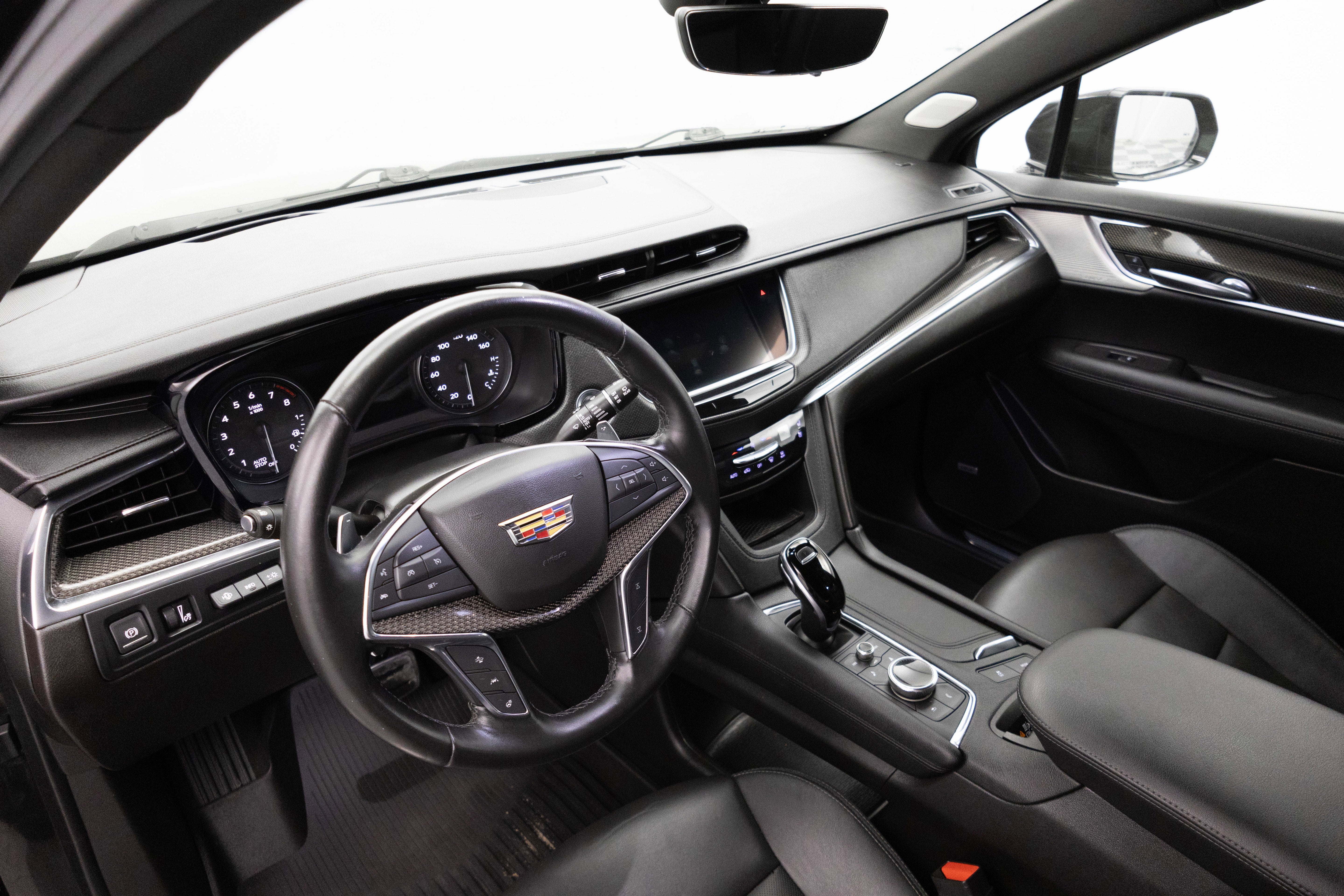 2020 Cadillac XT5 Sport