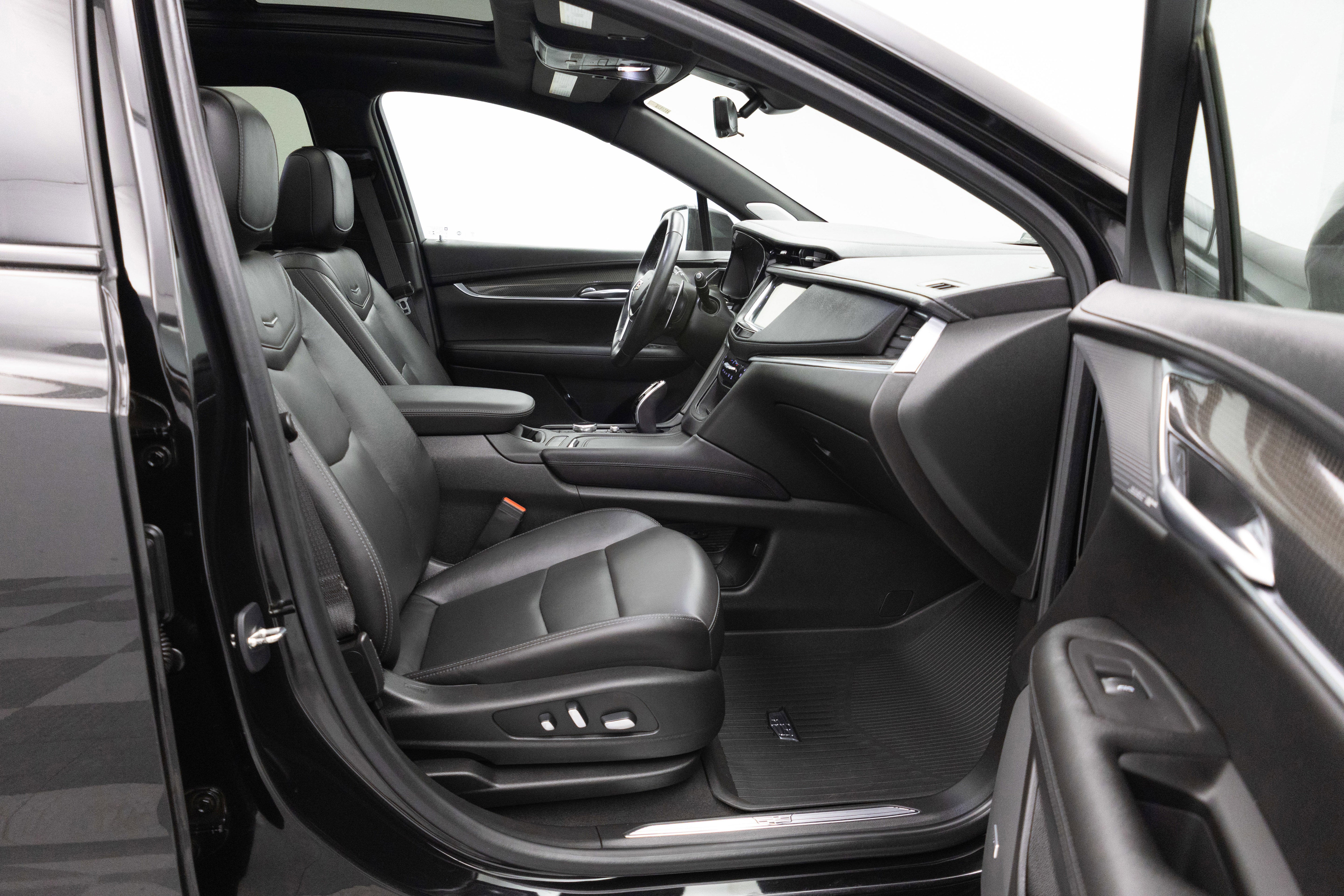 2020 Cadillac XT5 Sport