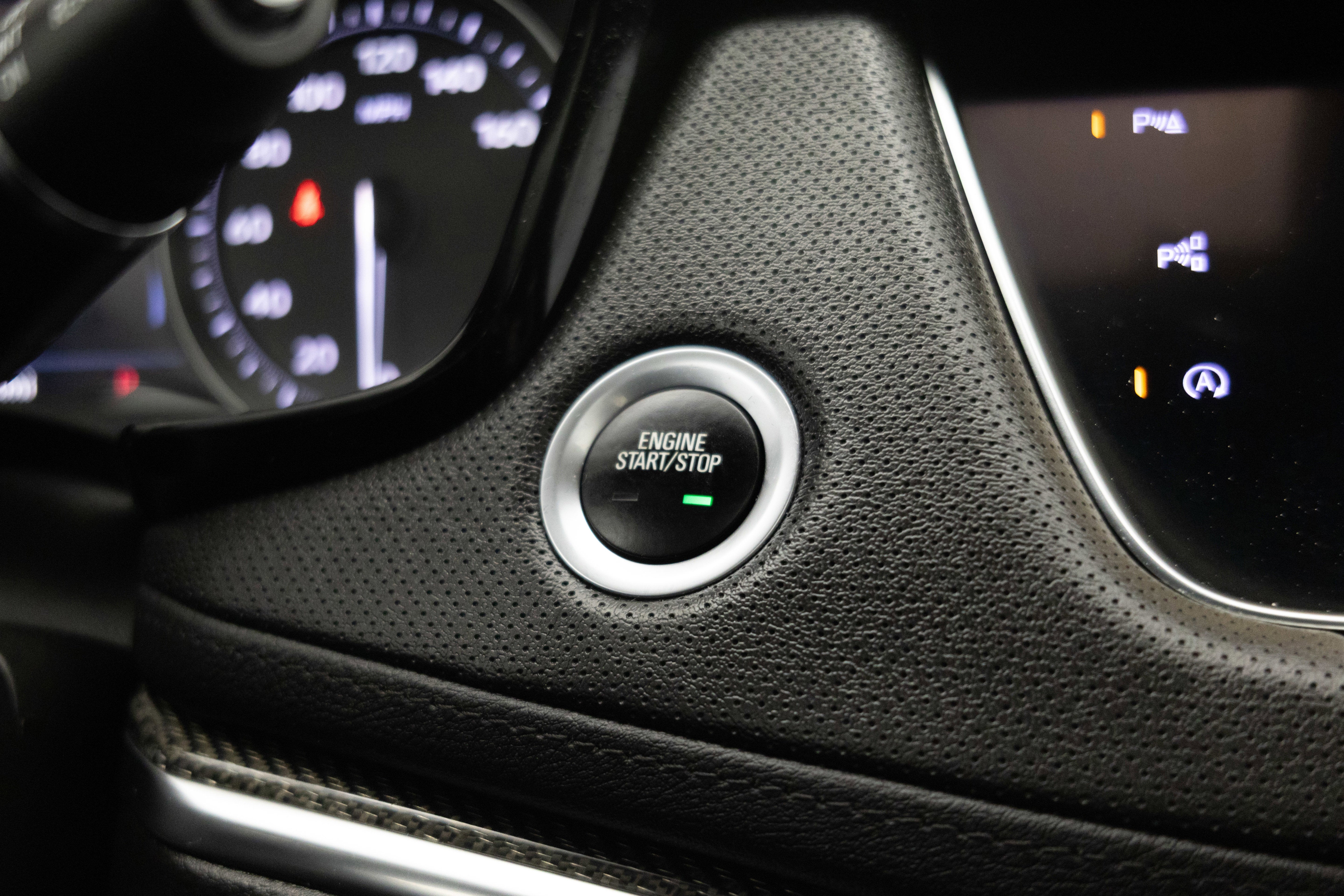 2020 Cadillac XT5 Sport