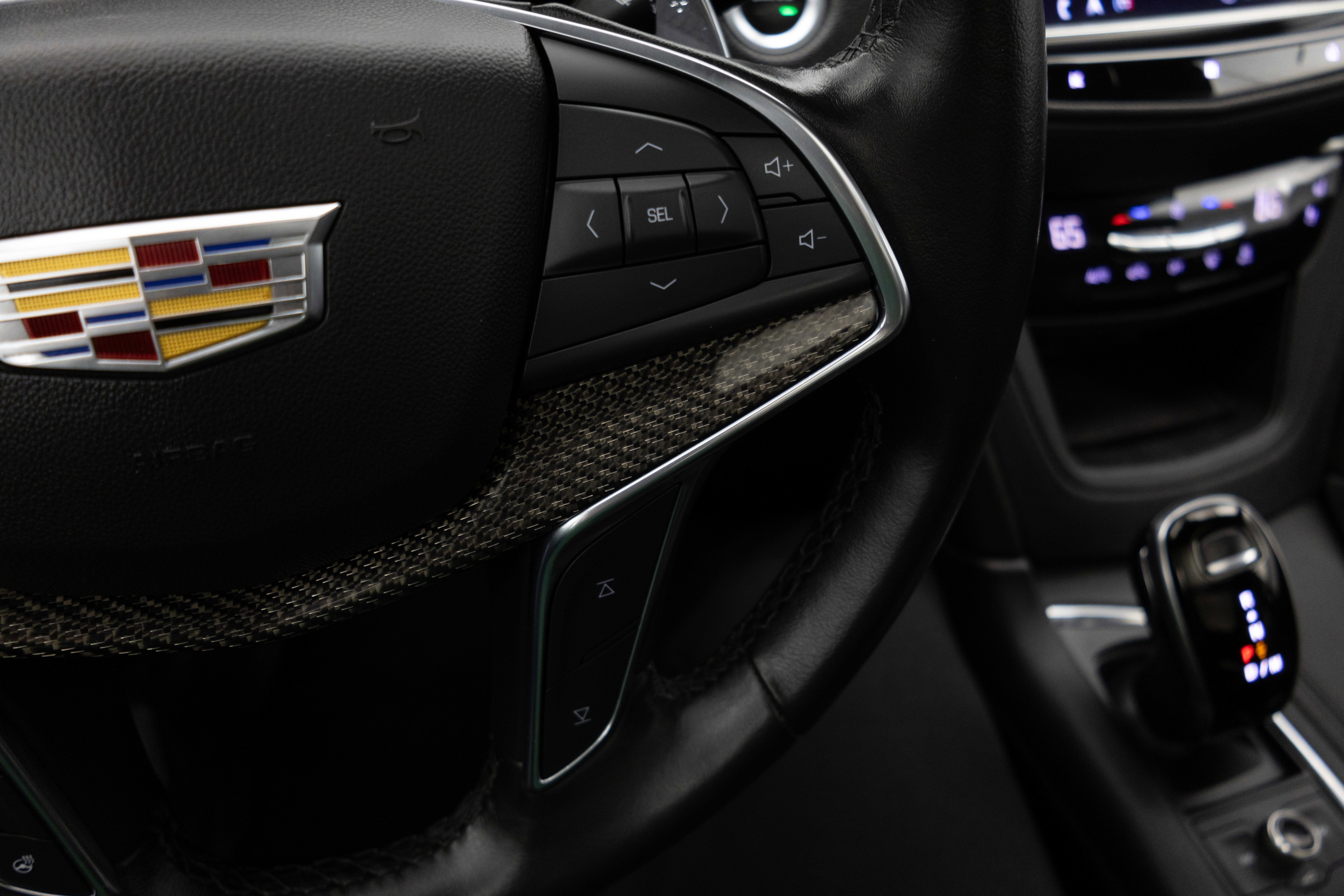 2020 Cadillac XT5 Sport